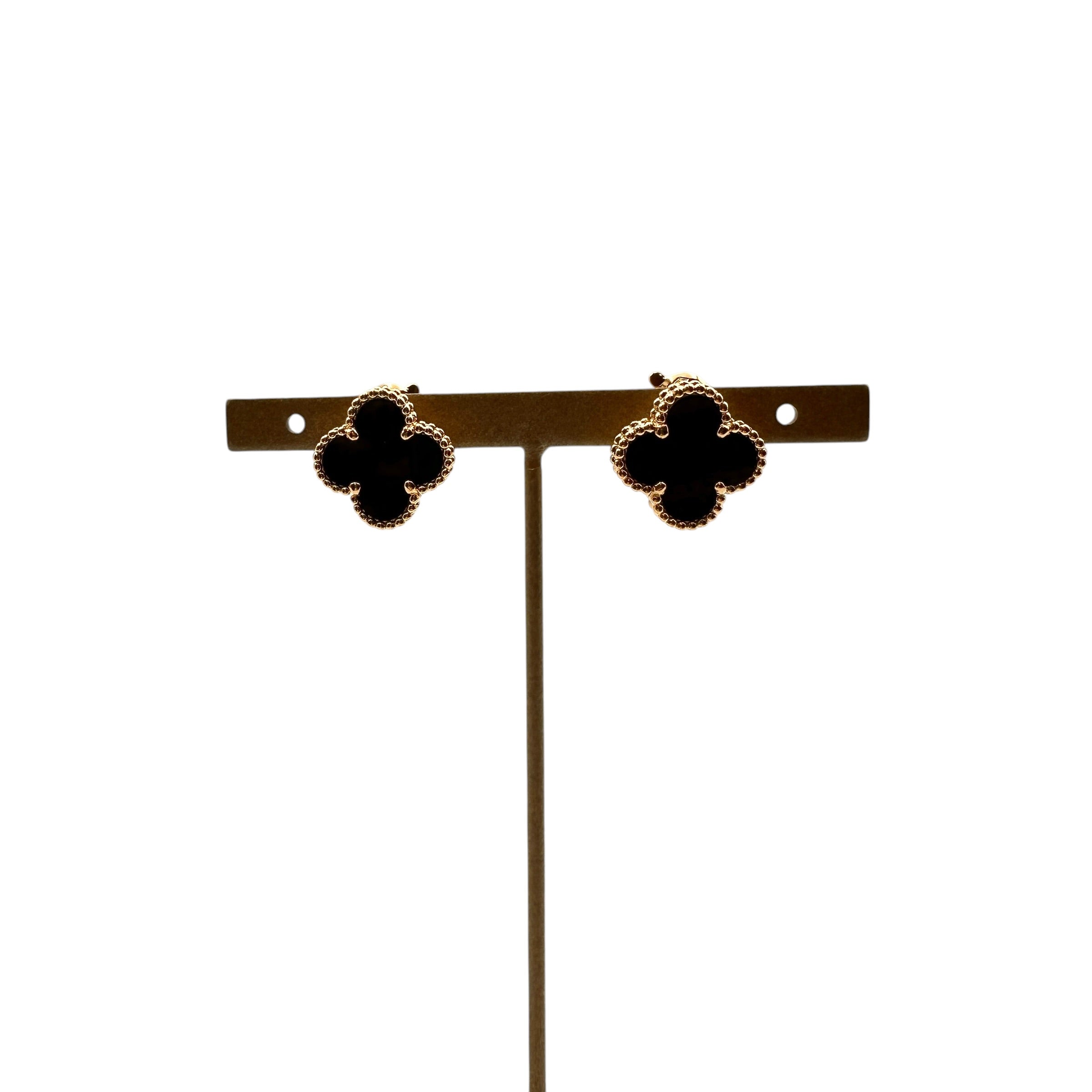 VanCleef & Arpels ヴァンクリーフ&アーペル ヴィンテージアルハンブラ オニキス ピアス