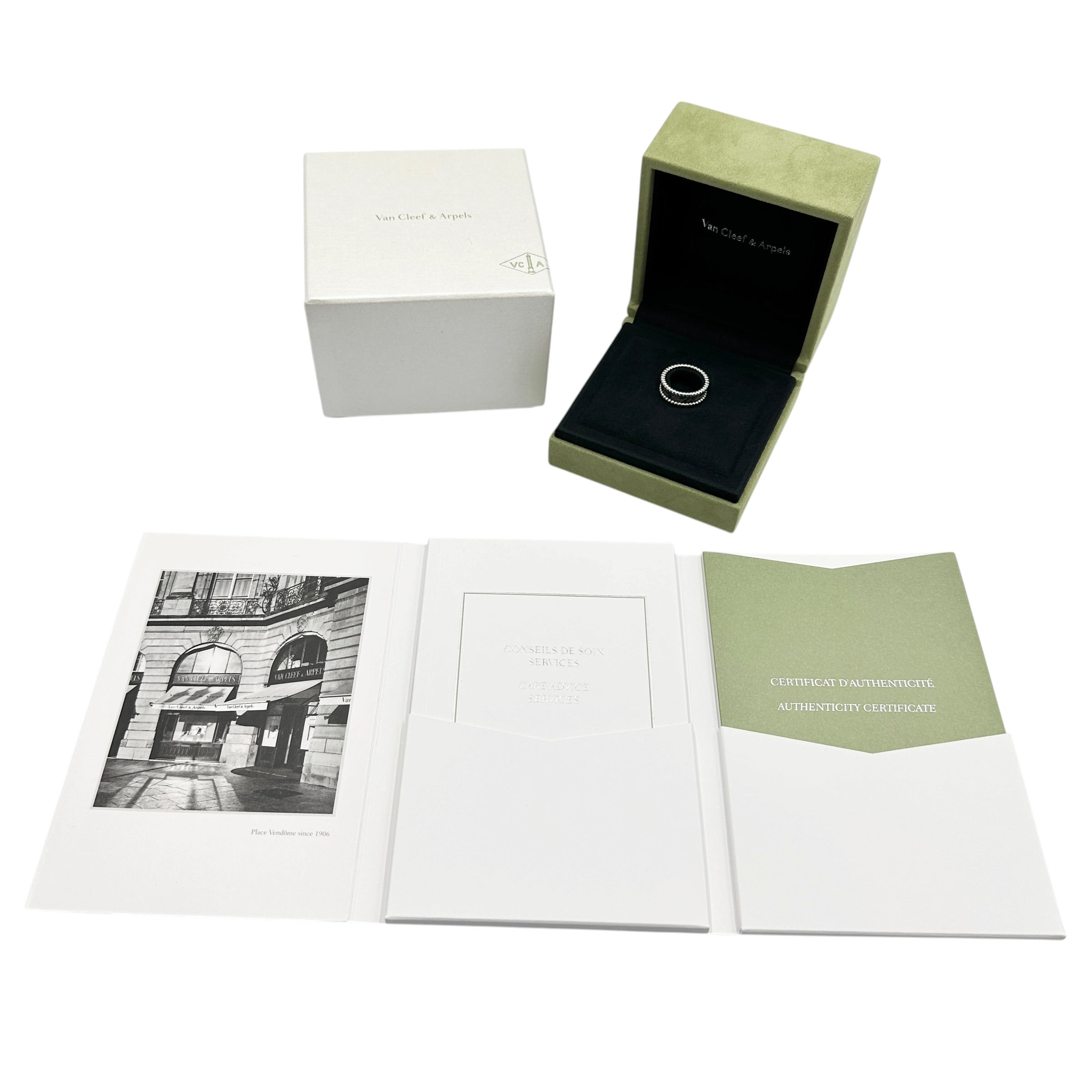 VanCleef & Arpels ヴァンクリーフ&アーペル ペルレ シニアチュール リング