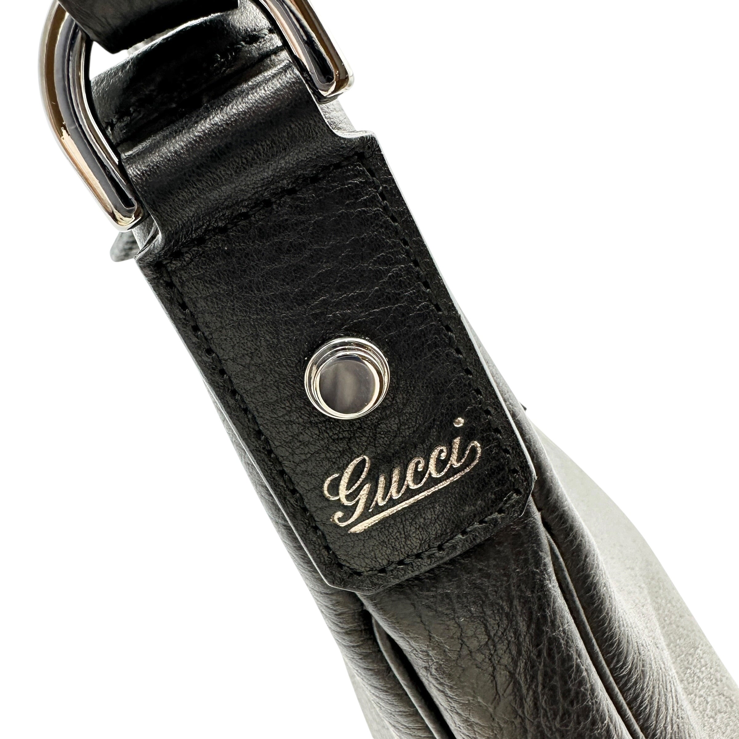 GUCCI グッチ 268637 ワンショルダーバッグ