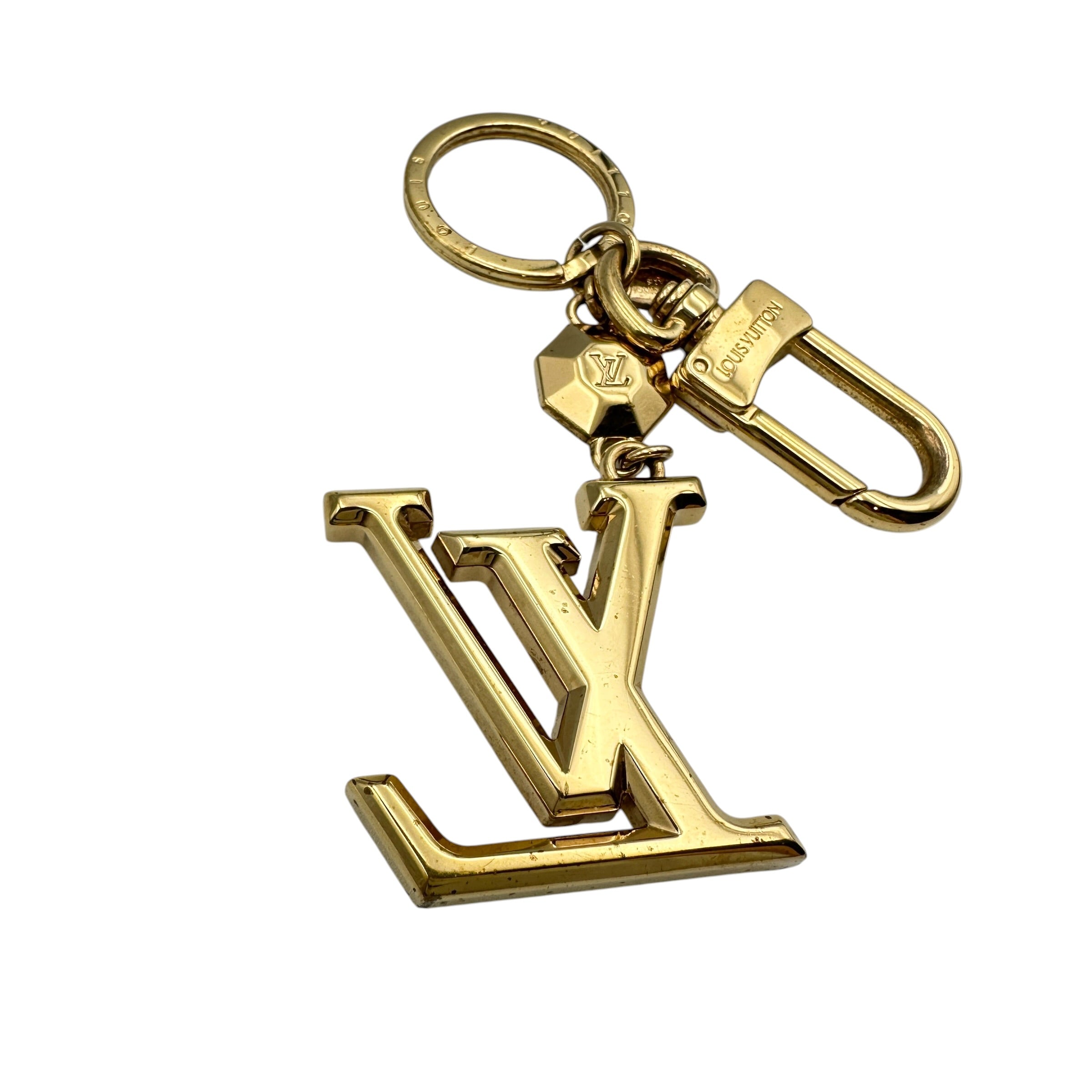 LOUIS VUITTON ルイ・ヴィトン イニシャル キーリング