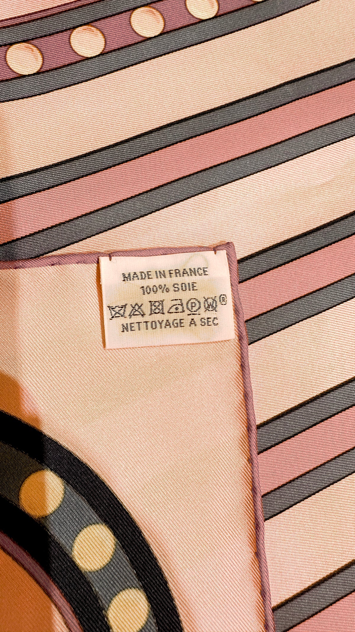 HERMES エルメス カレ90 グラン・トゥラララ ピンク