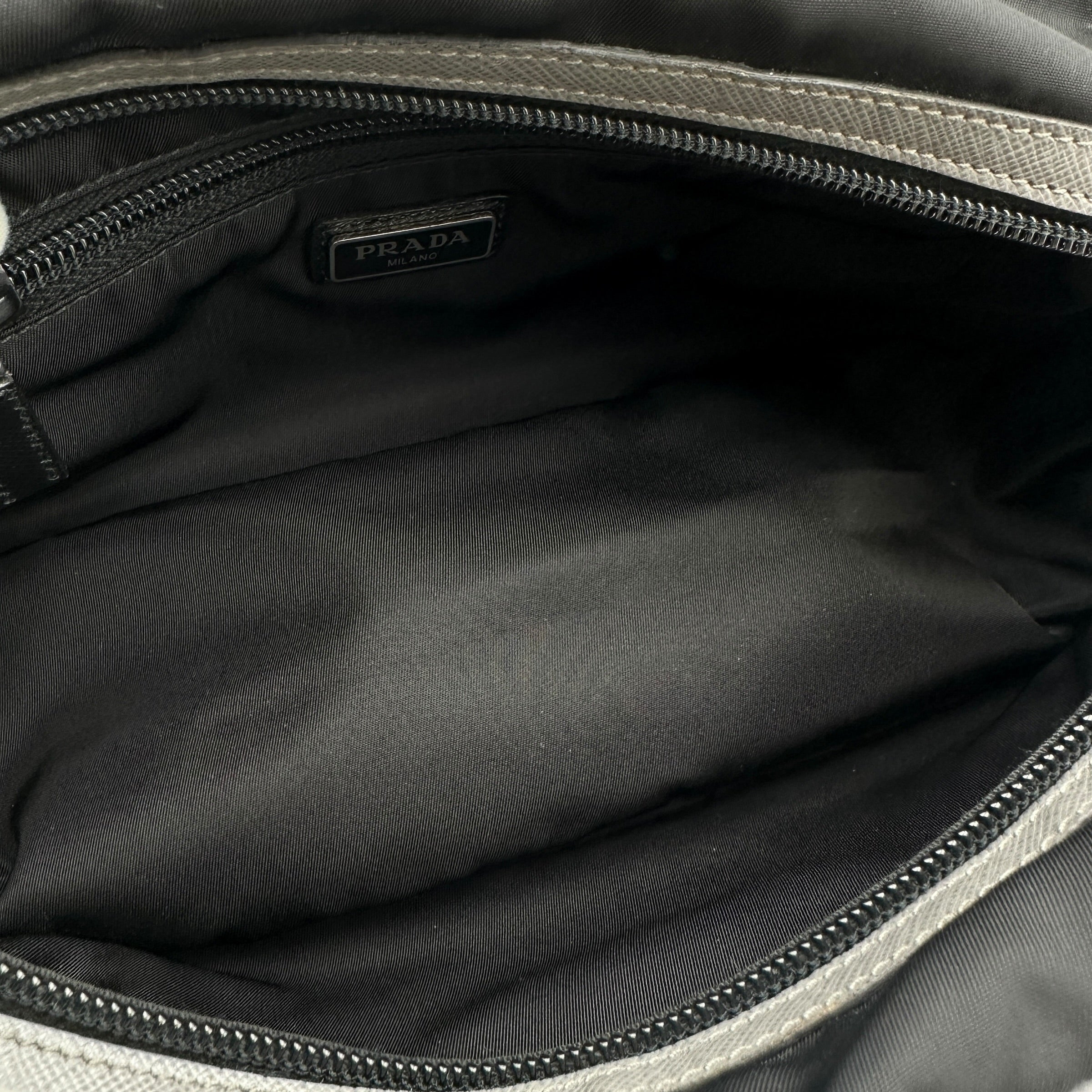 PRADA プラダ 2NA819 セカンドバッグ ナイロン