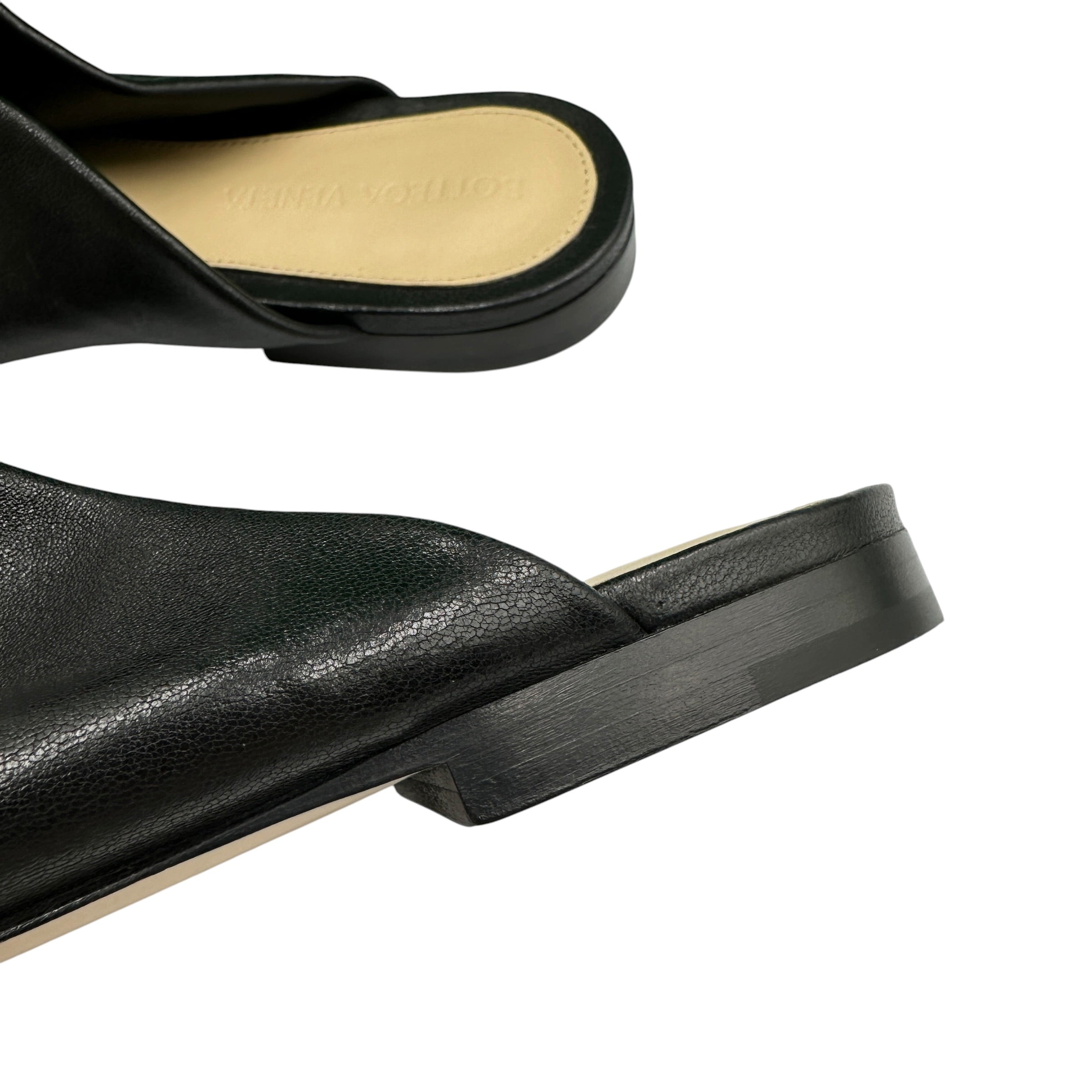 BOTTEGA VENETA ボッテガヴェネタ フラットミュール スリッポン