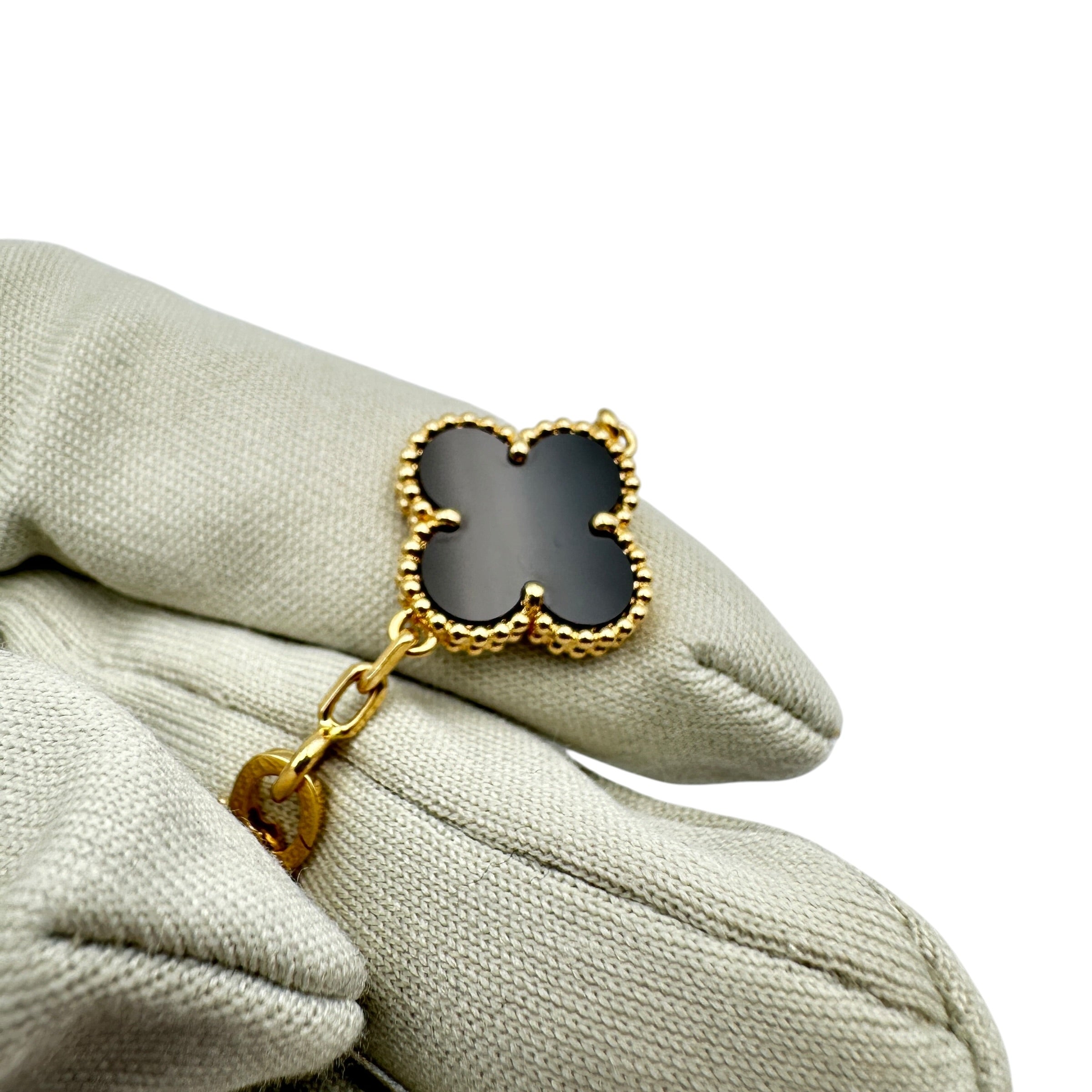 VanCleef & Arpels ヴァンクリーフ&アーペル ヴィンテージアルハンブラ ブレスレット オニキス