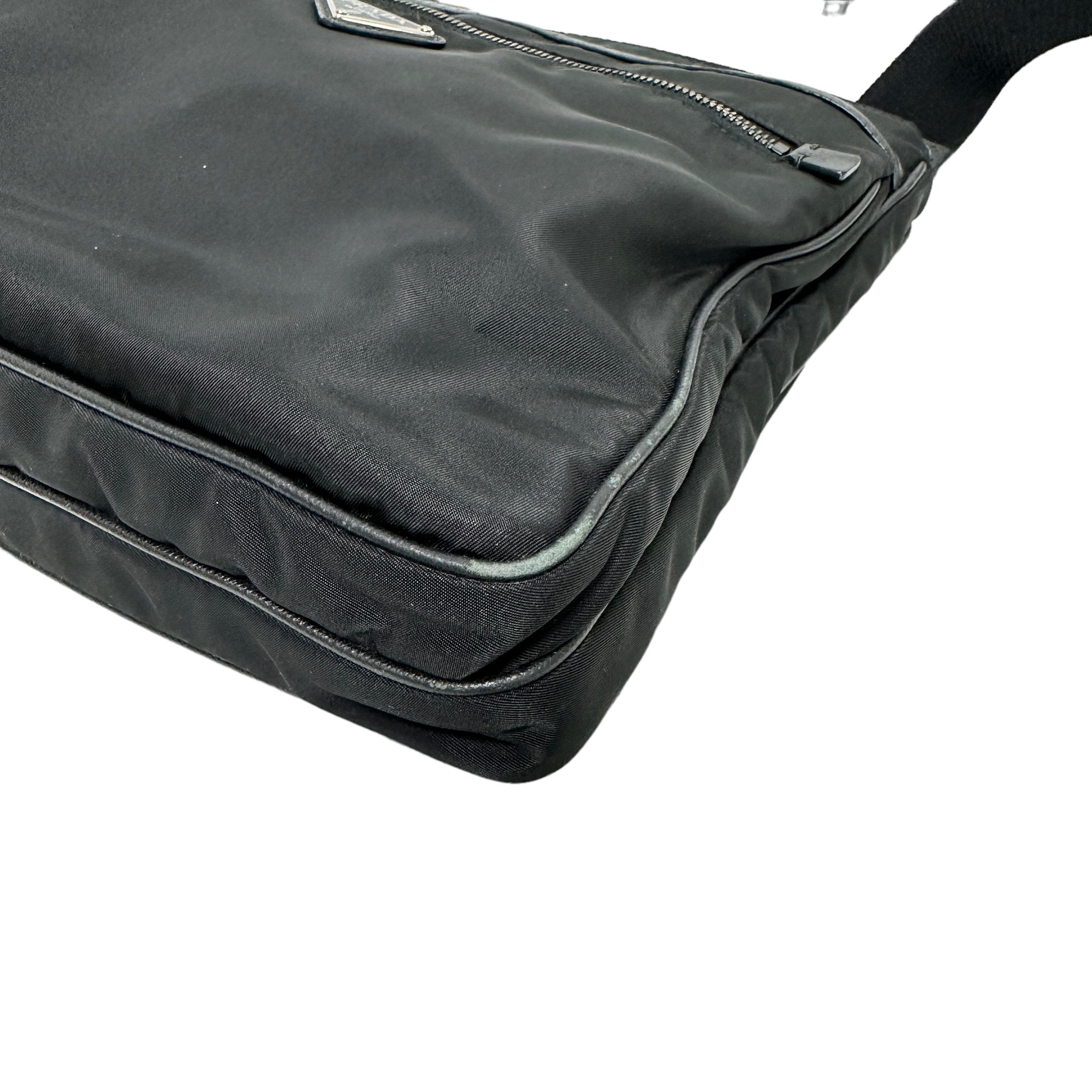 PRADA プラダ テスート ショルダーバッグ