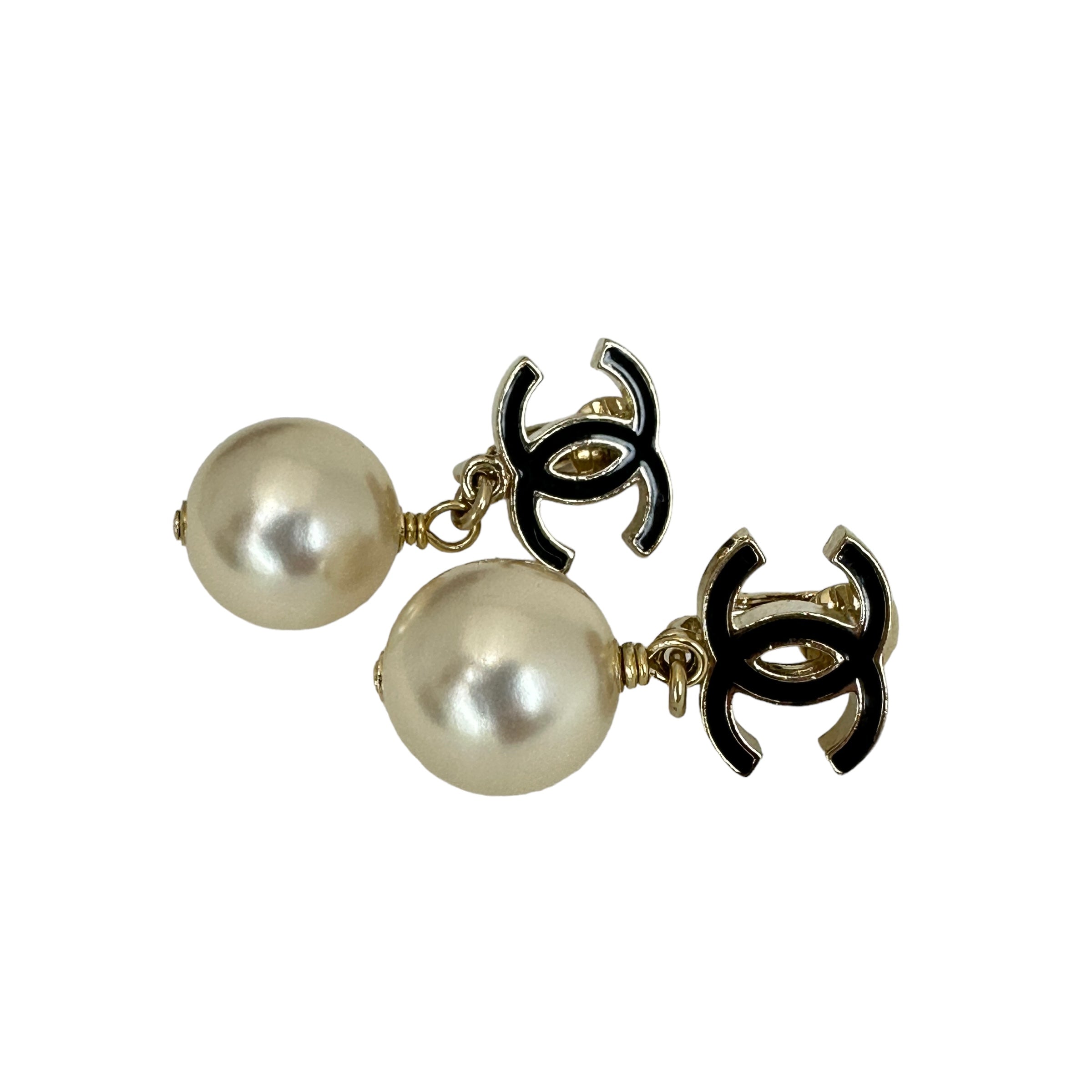 CHANEL シャネル ココマーク パールイヤリング
