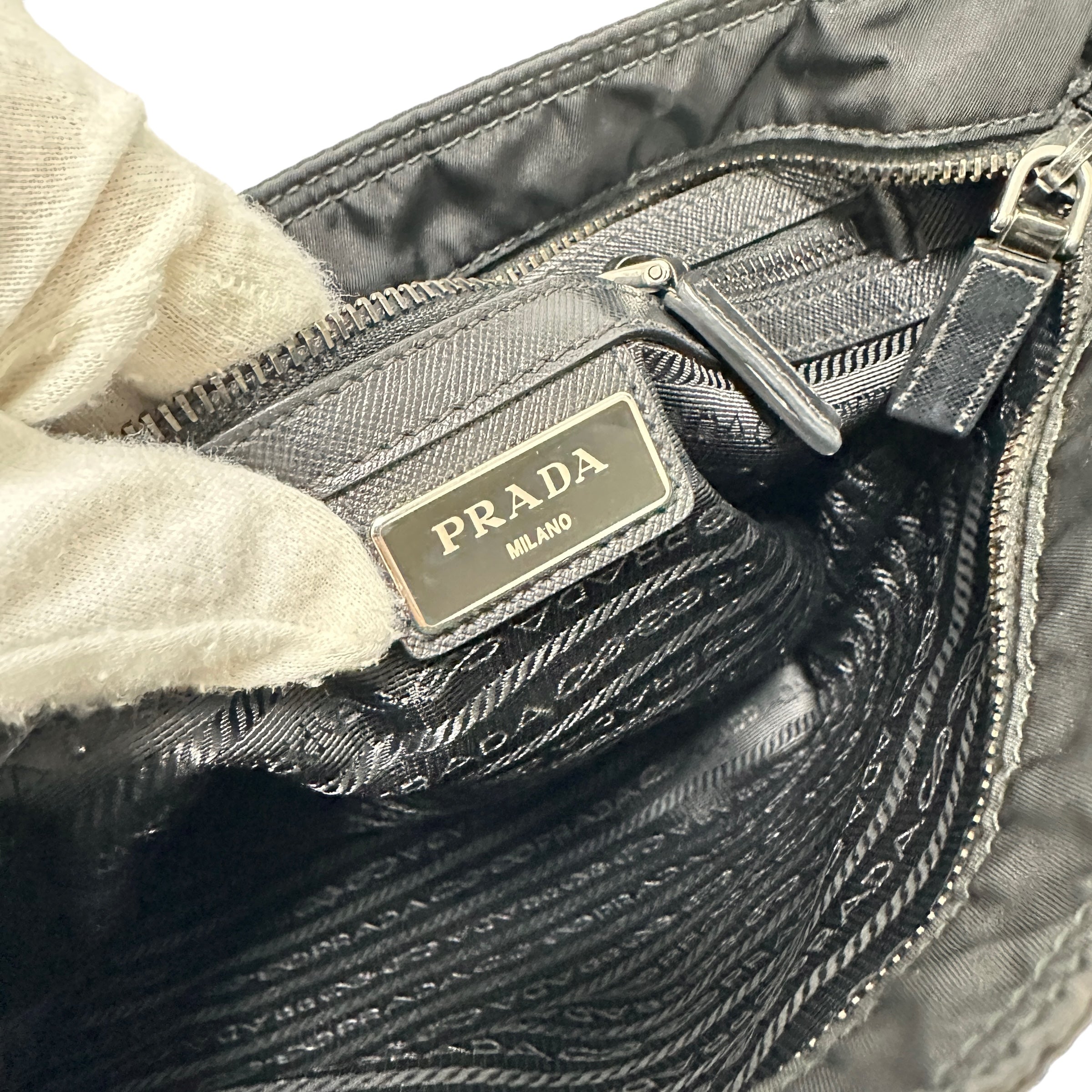 PRADA プラダ テスート ショルダーバッグ