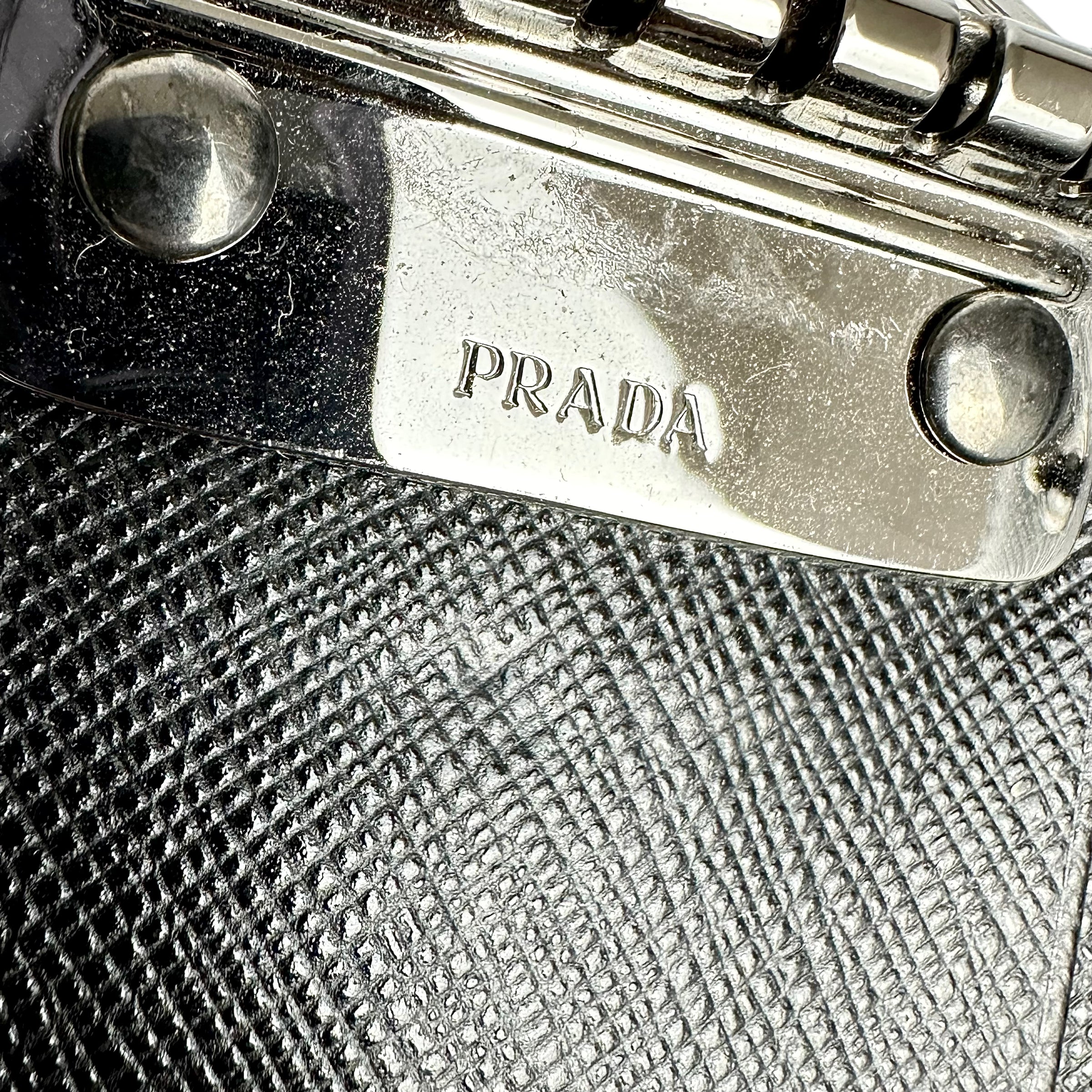 PRADA プラダ キーケース