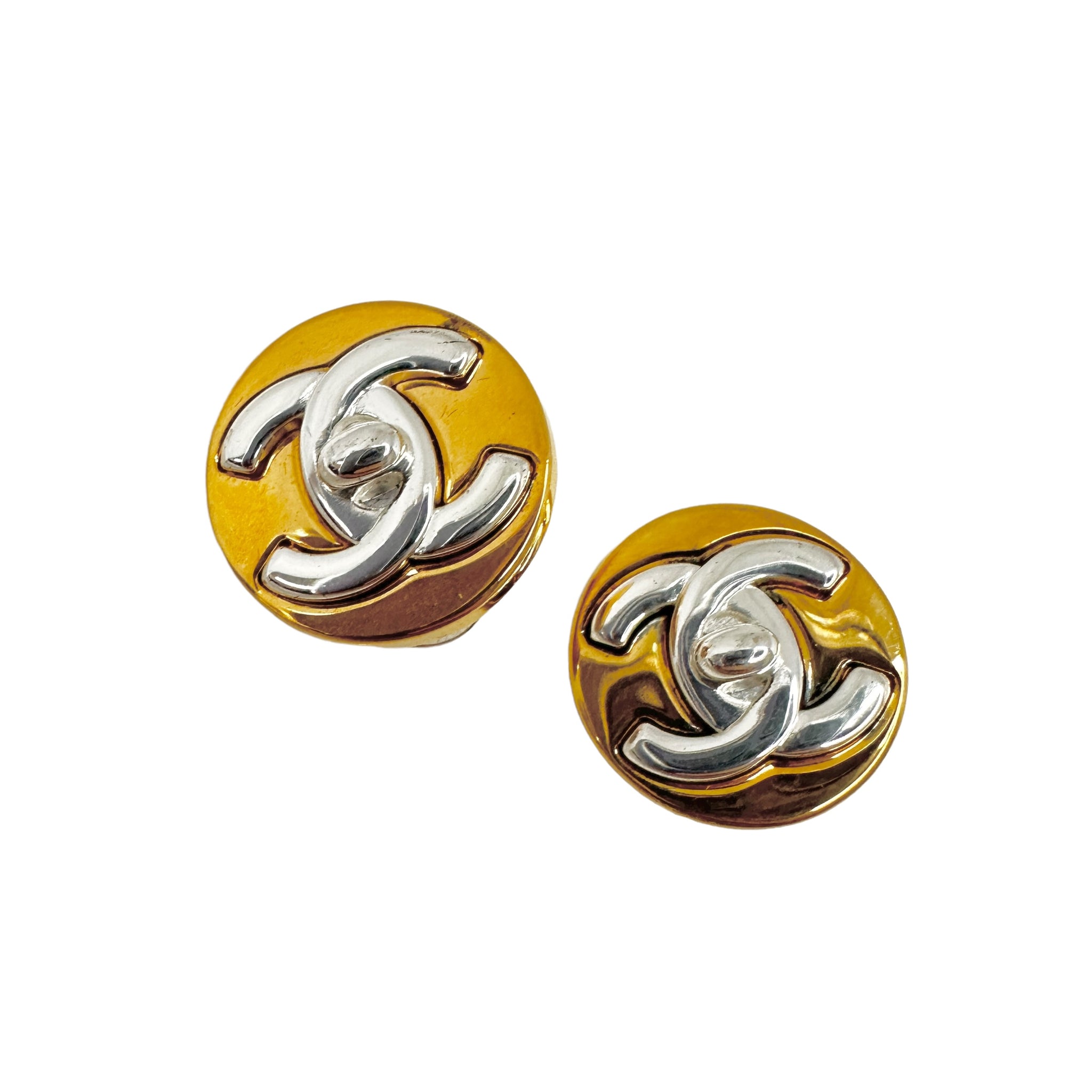 CHANEL シャネル ターンロック イヤリング