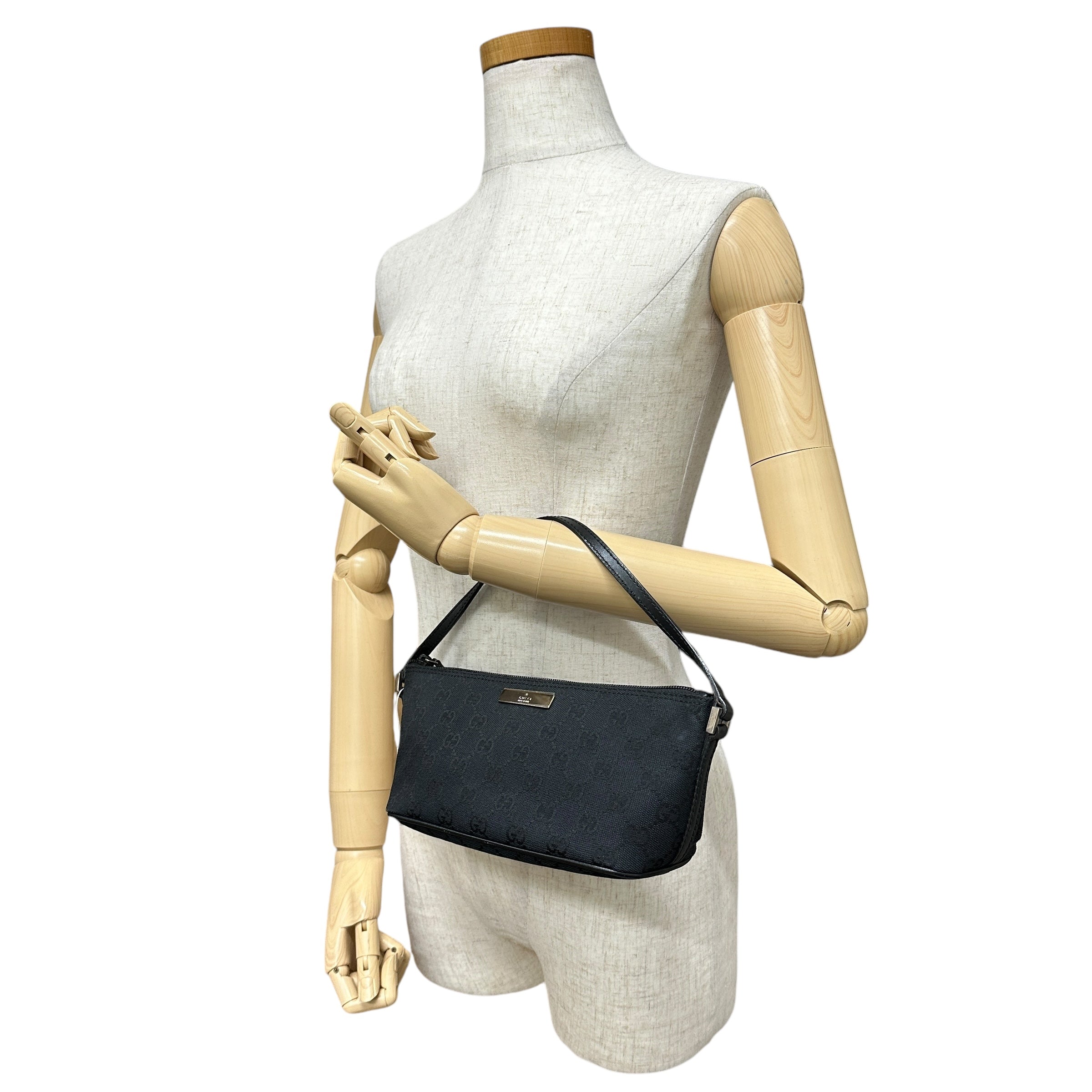 GUCCI グッチ GG柄 ポーチ