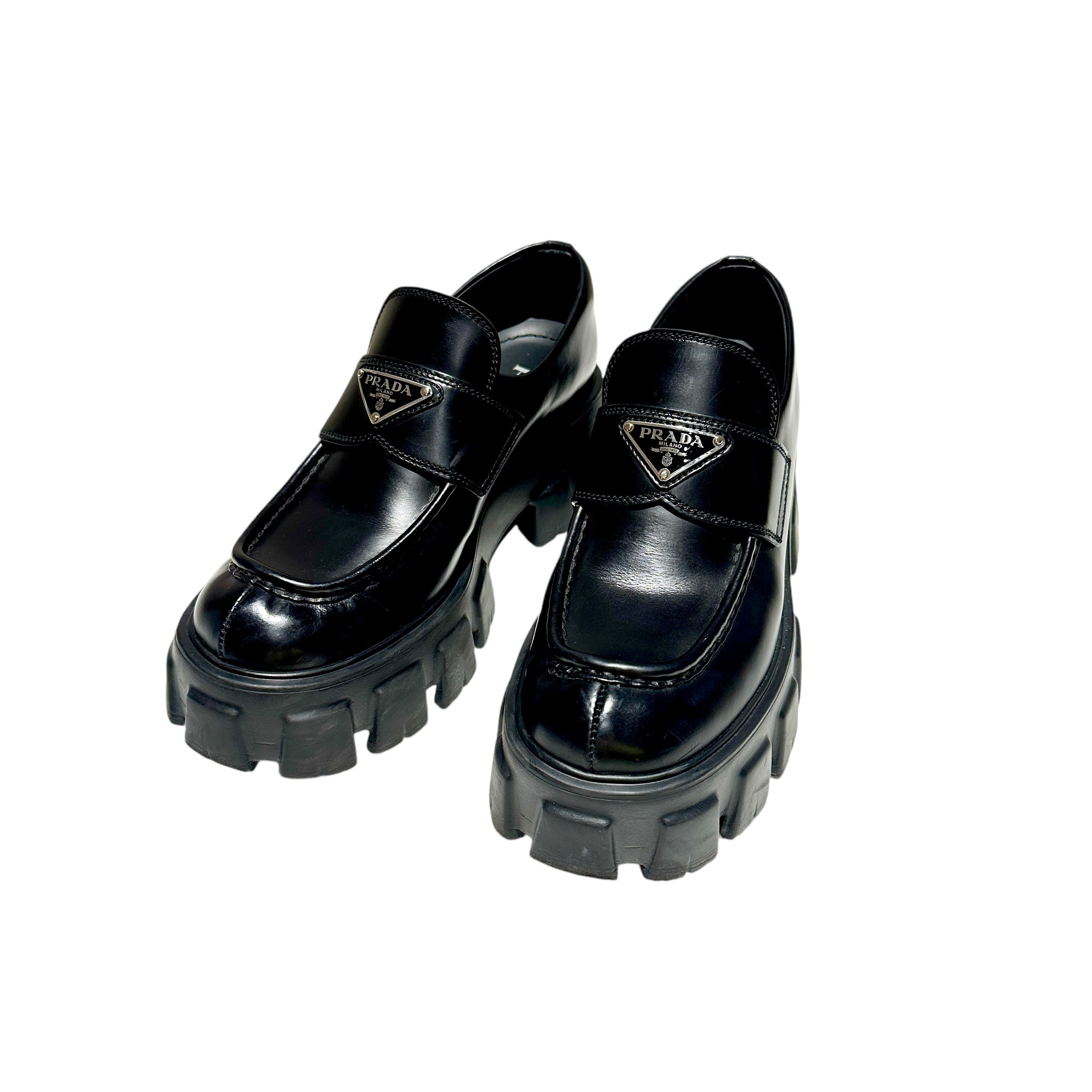 PRADA プラダ ローファー