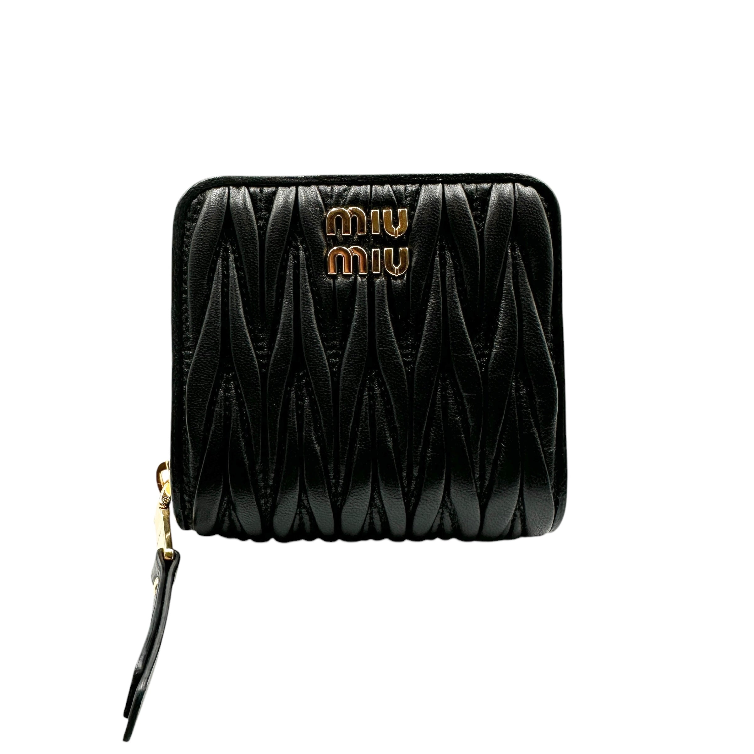 miu miu ミュウミュウ マテラッセ コンパクトウォレット