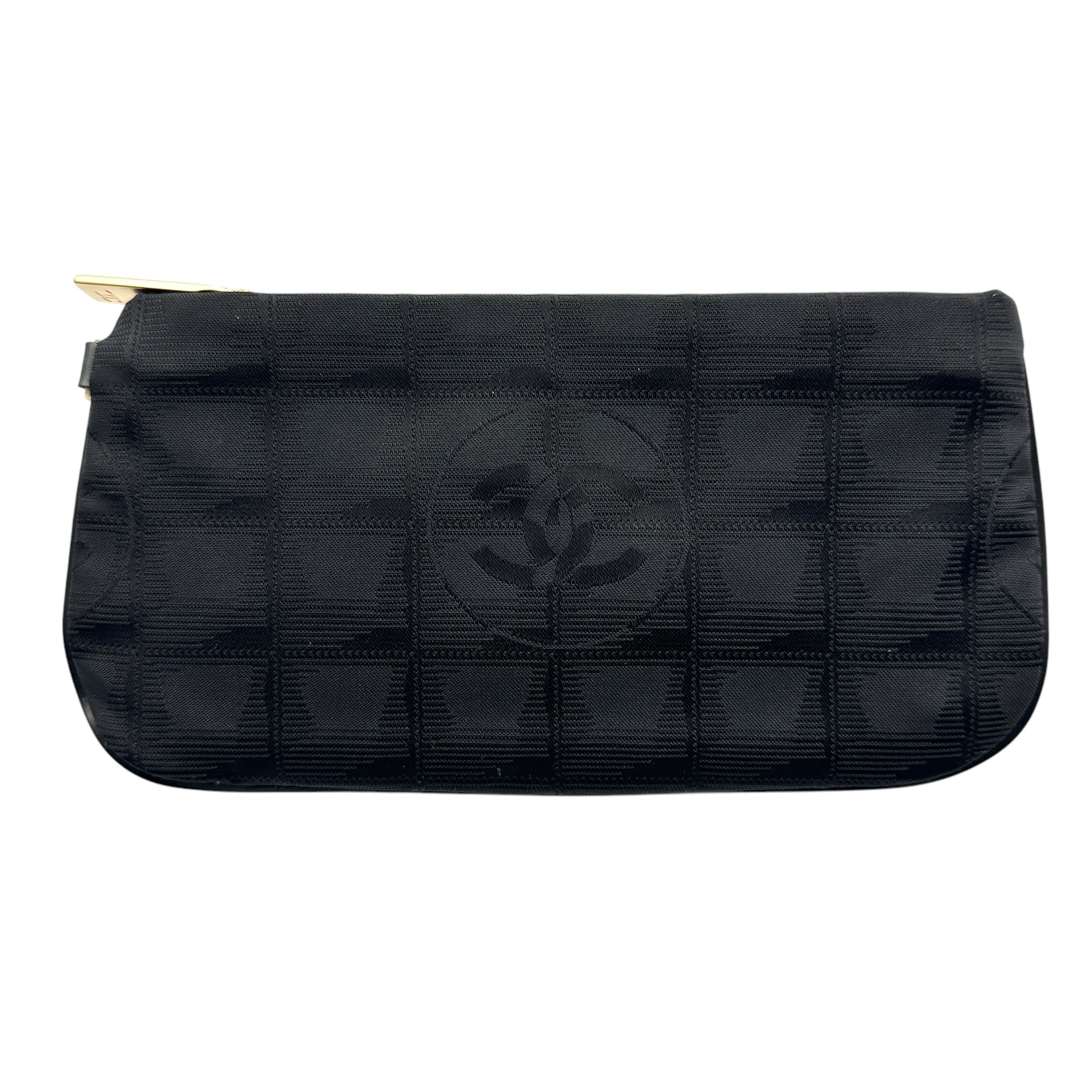 CHANEL シャネル ニュートラベルライン ポーチ