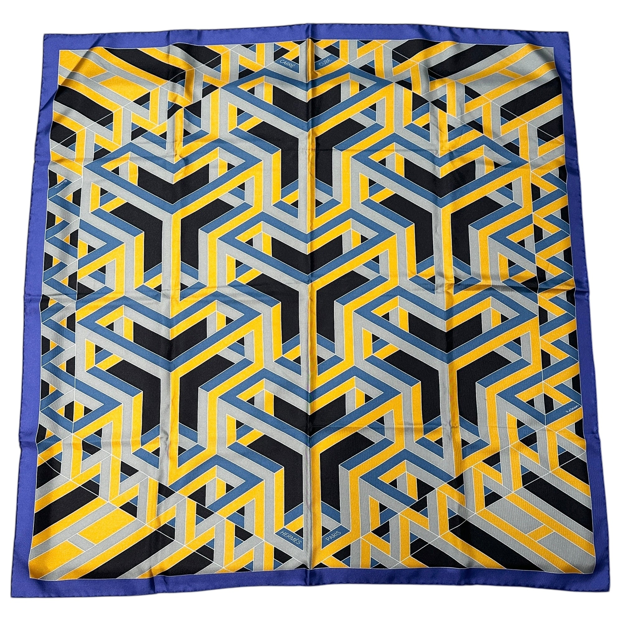 HERMES エルメス カレ90 キューブ