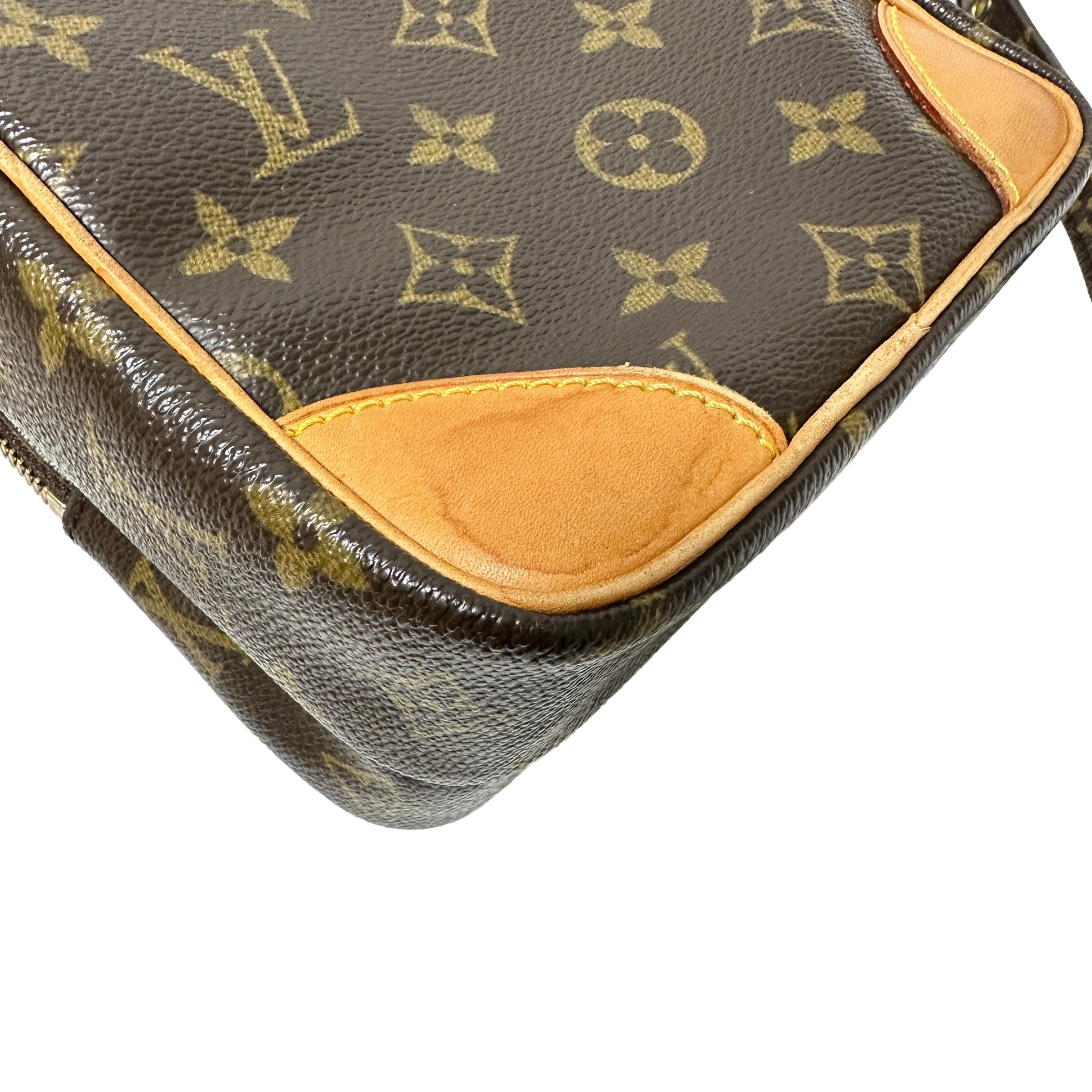 LOUIS VUITTON ルイ・ヴィトン モノグラム アマゾン