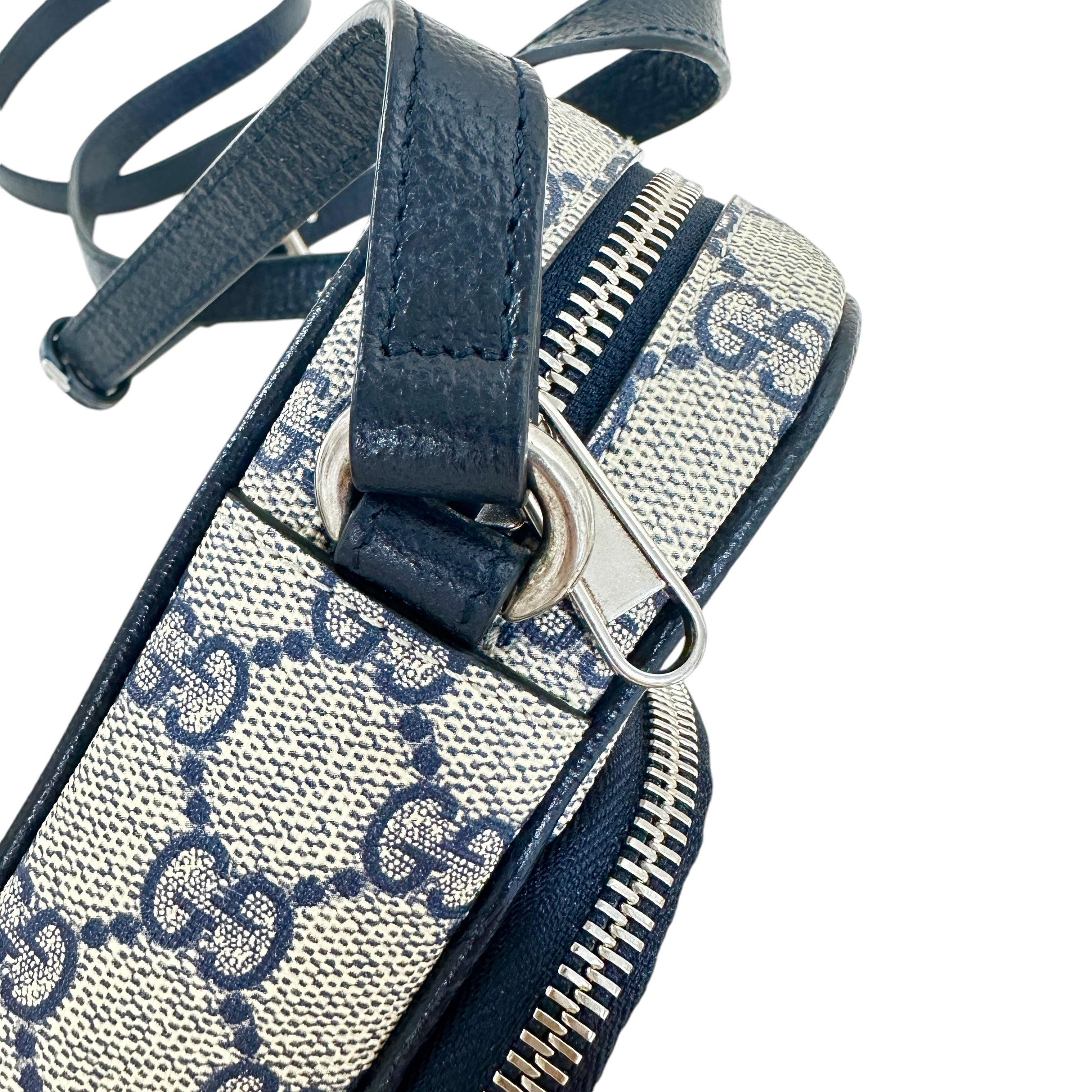 GUCCI グッチGGスプリーム ショルダーバッグ