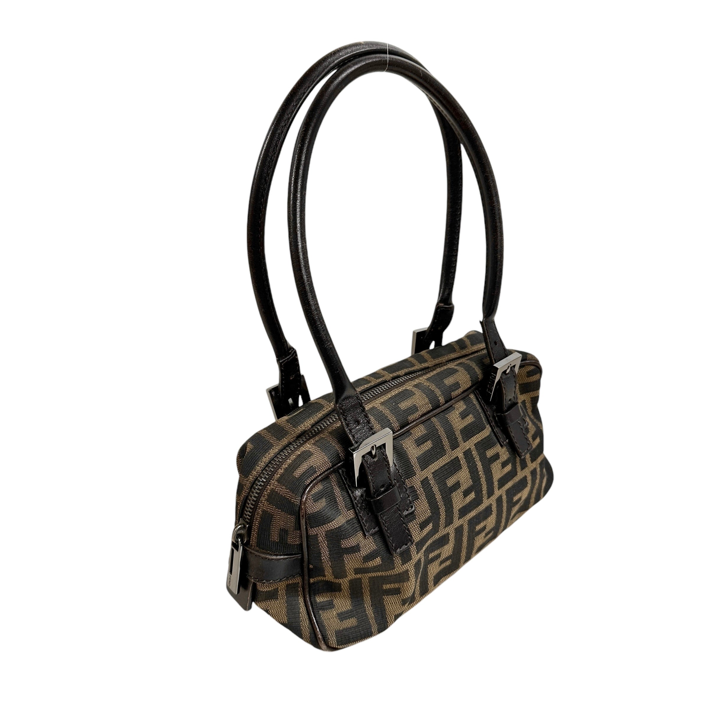 FENDI フェンディ ズッカ ワンショルダーバッグ