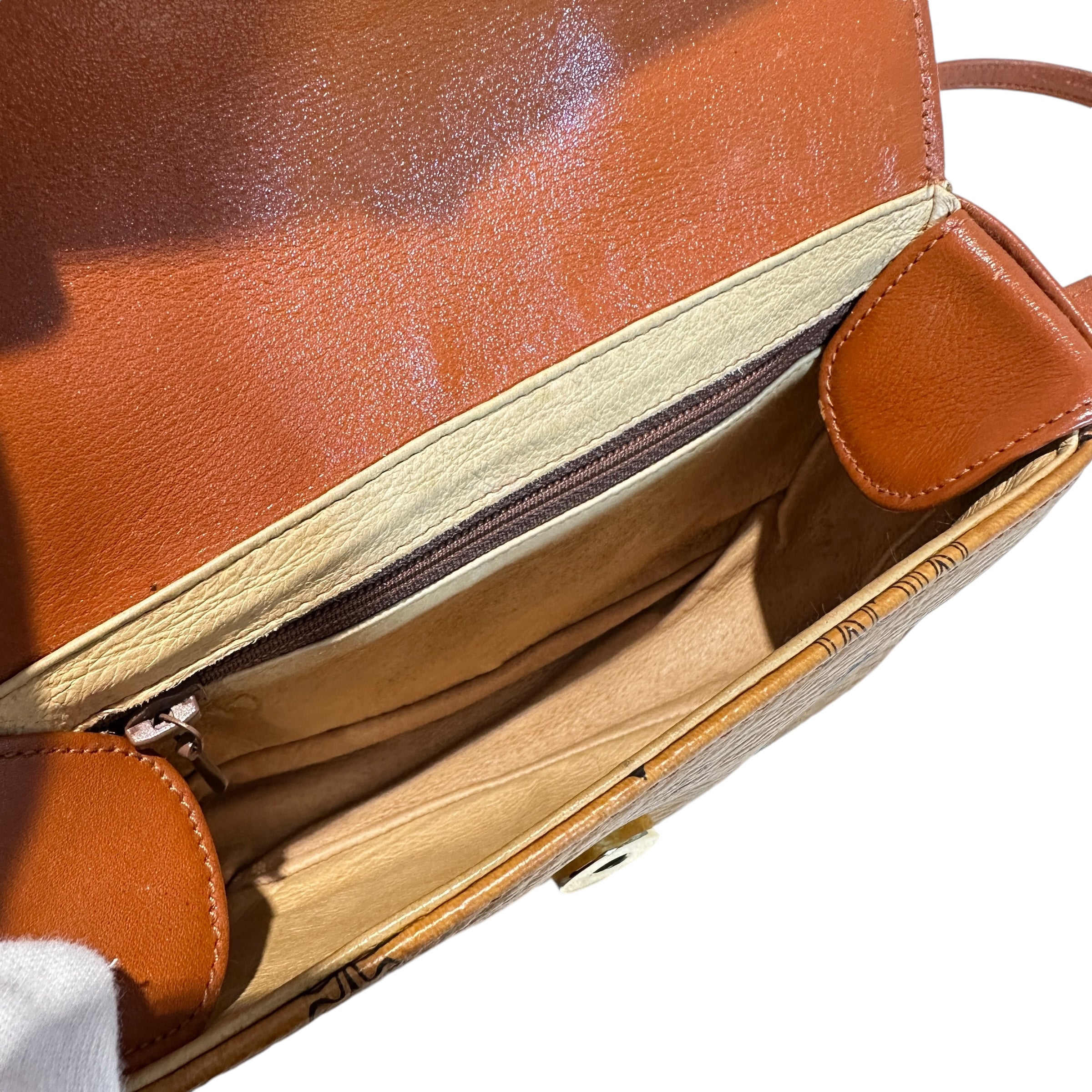 MCM エムシーエム ショルダーバッグ