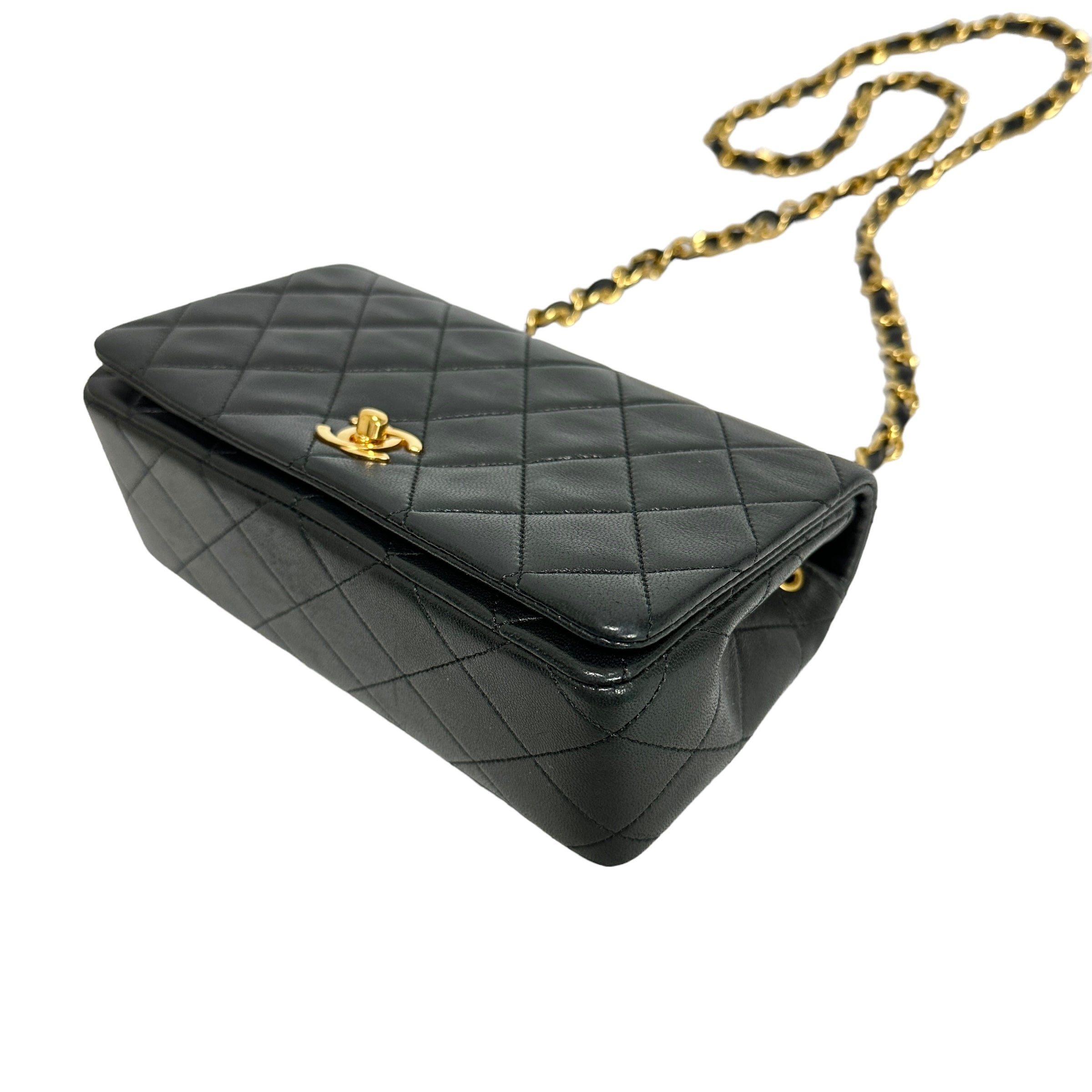 CHANEL シャネル ミニマトラッセ ショルダーバッグ