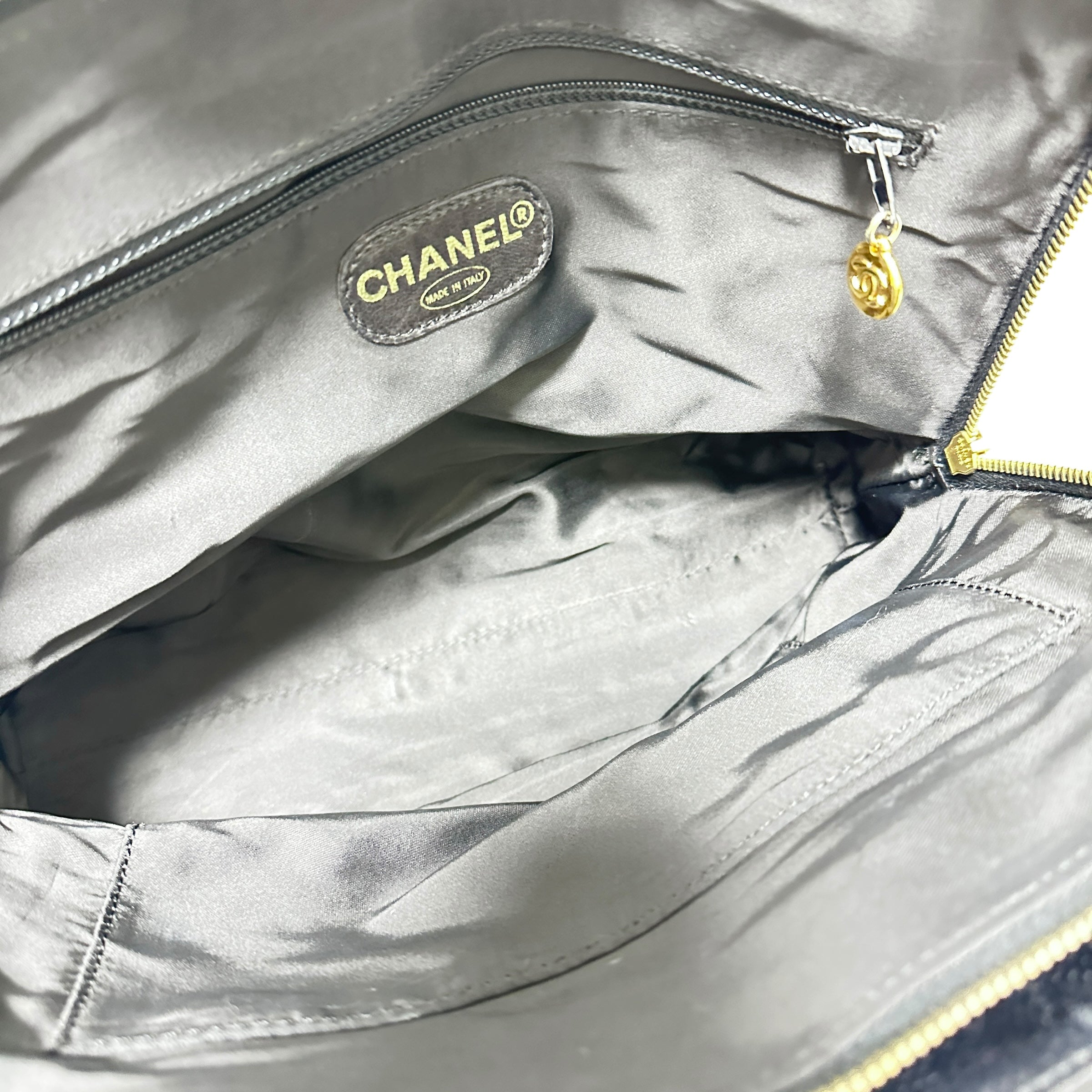 CHANEL シャネル チェーンハンドバッグ