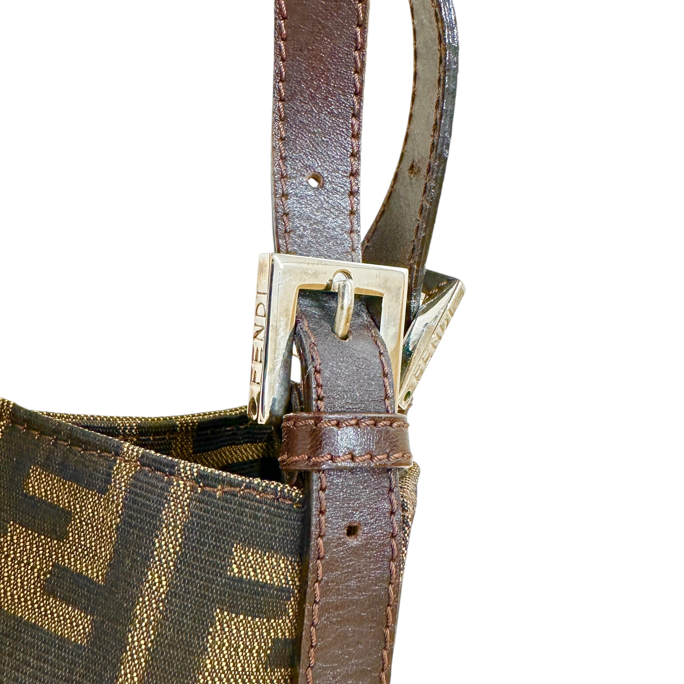 FENDI フェンディ ズッカ ワンショルダー