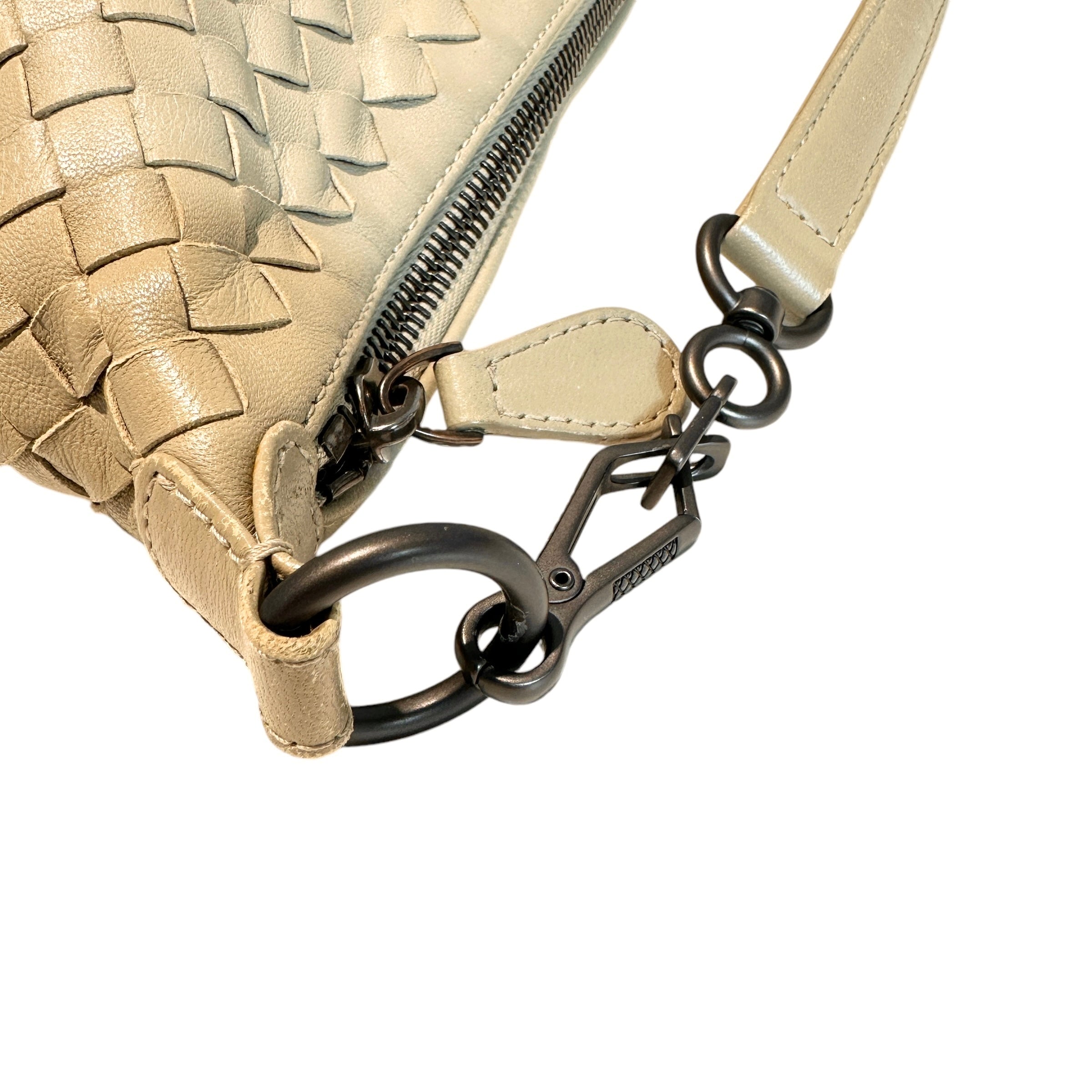 Bottega Veneta ボッテガ・ヴェネタ イントレチャート ワンショルダーバッグ