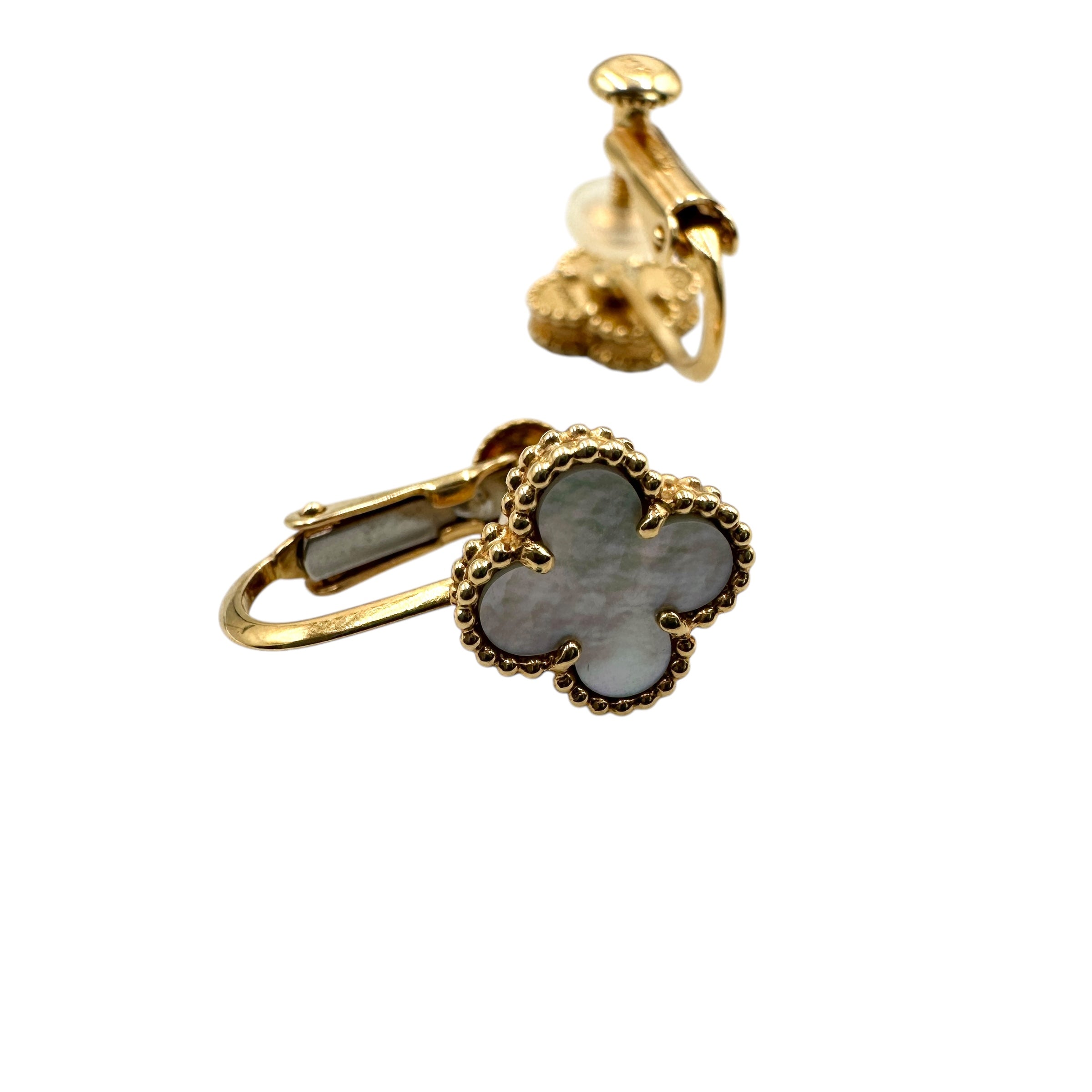 VanCleef & Arpels ヴァンクリーフ&アーペル スウィートアルハンブラ イヤリング