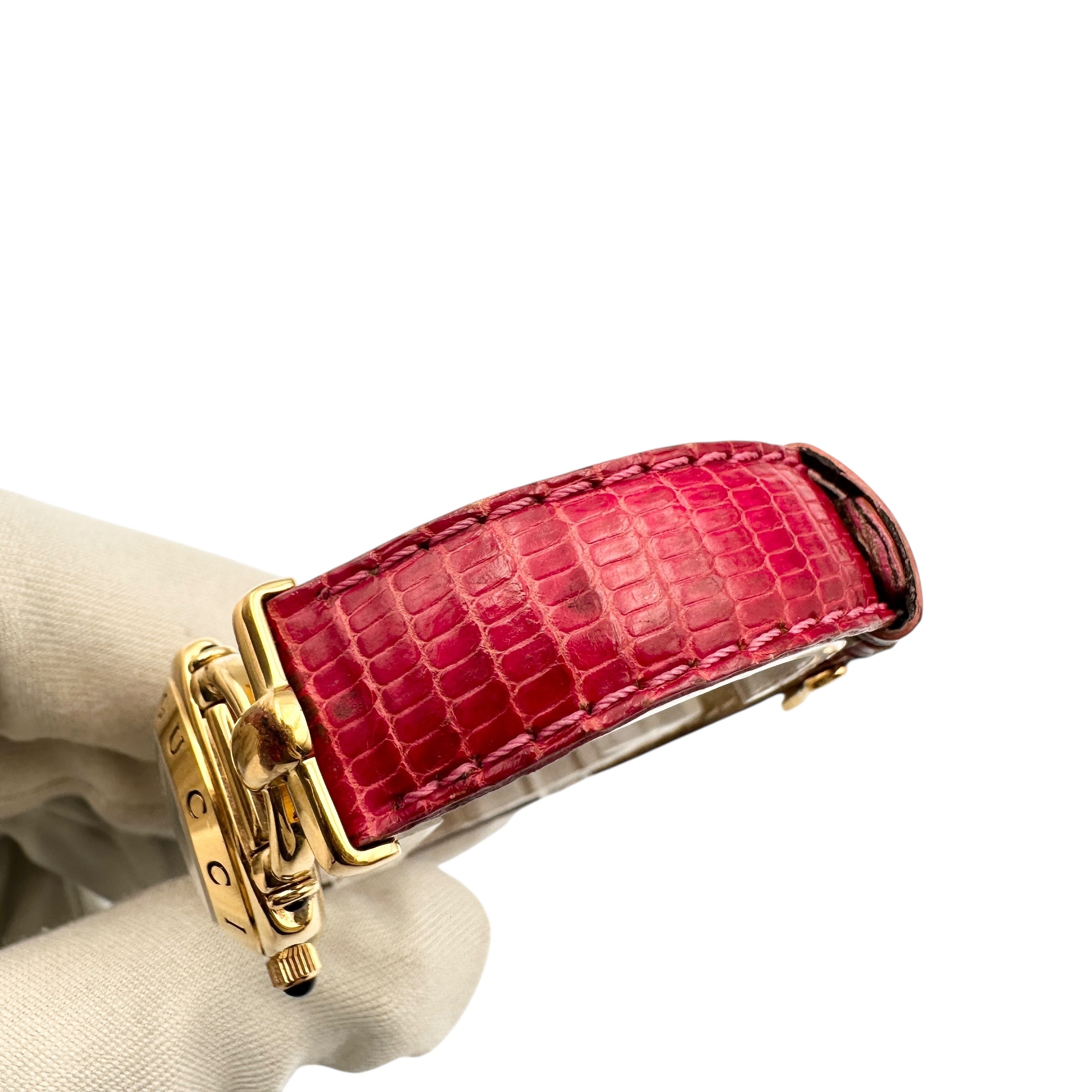 GUCCI グッチ 6300L レディースウォッチ