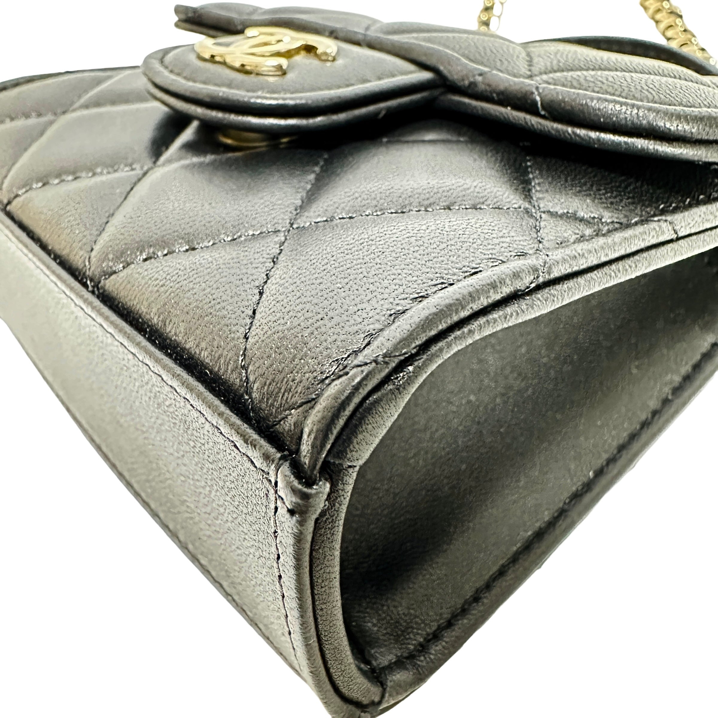 CHANEL シャネル ミニマトラッセ 2WAYショルダーバッグ