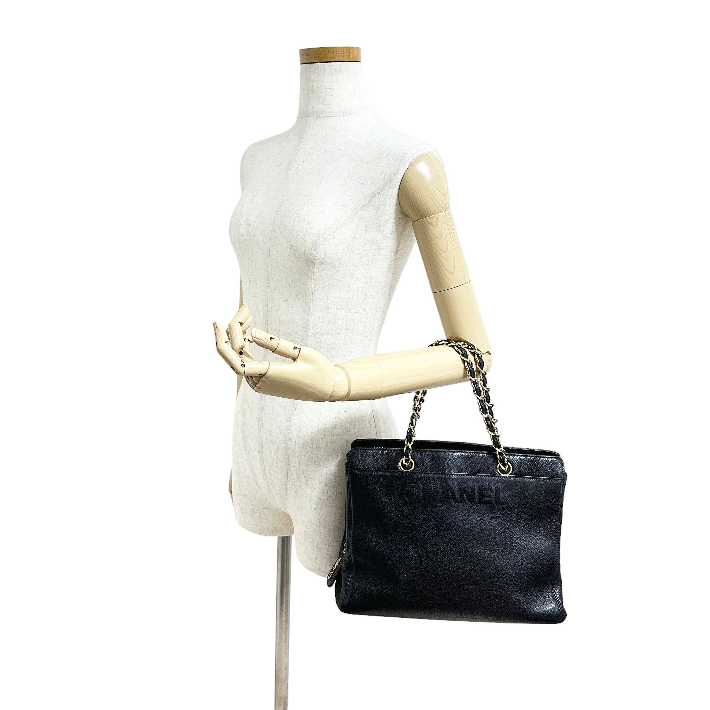 CHANEL シャネル チェーンハンドバッグ