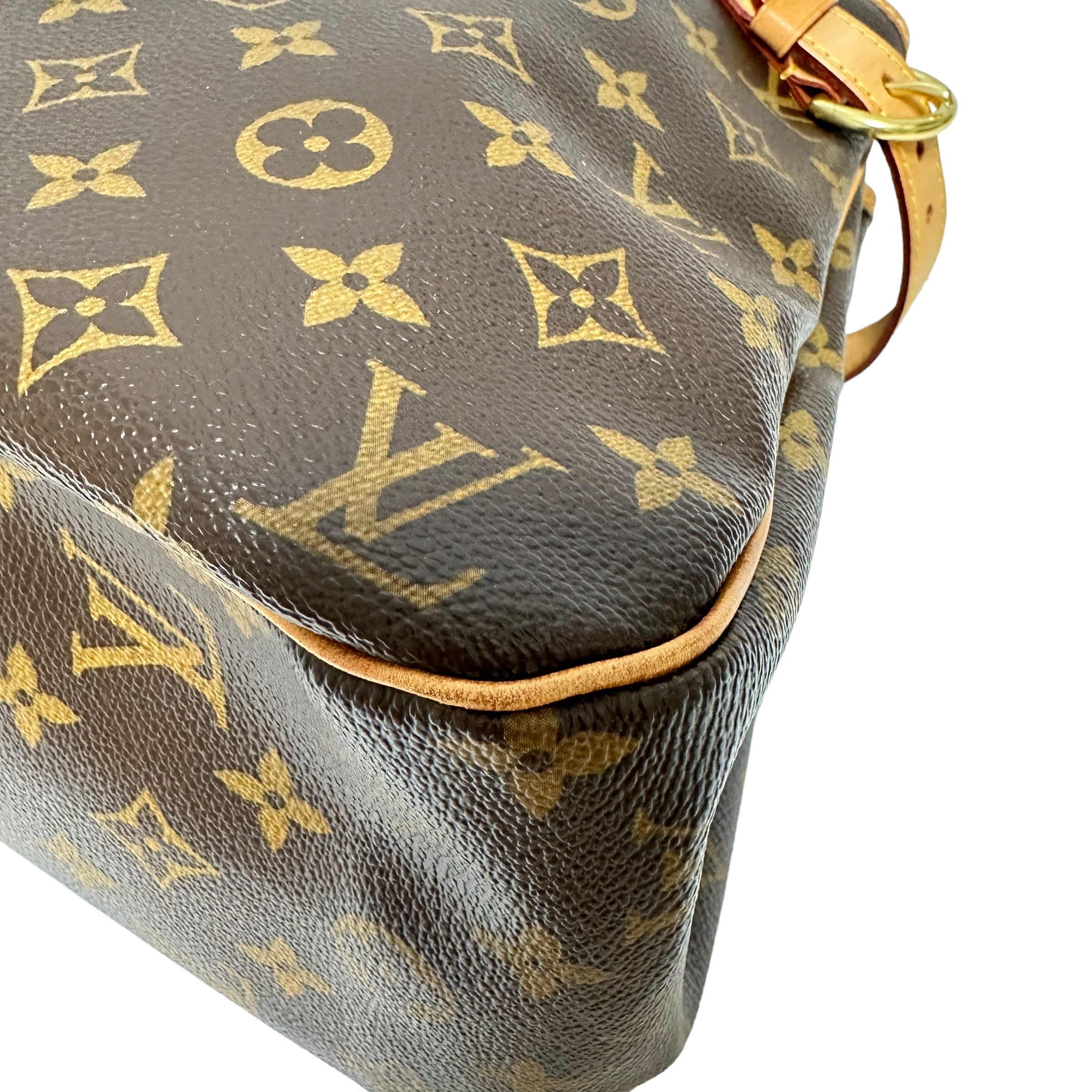 LOUIS VUITTON ルイ・ヴィトン モノグラム バティニョールオリゾンタル