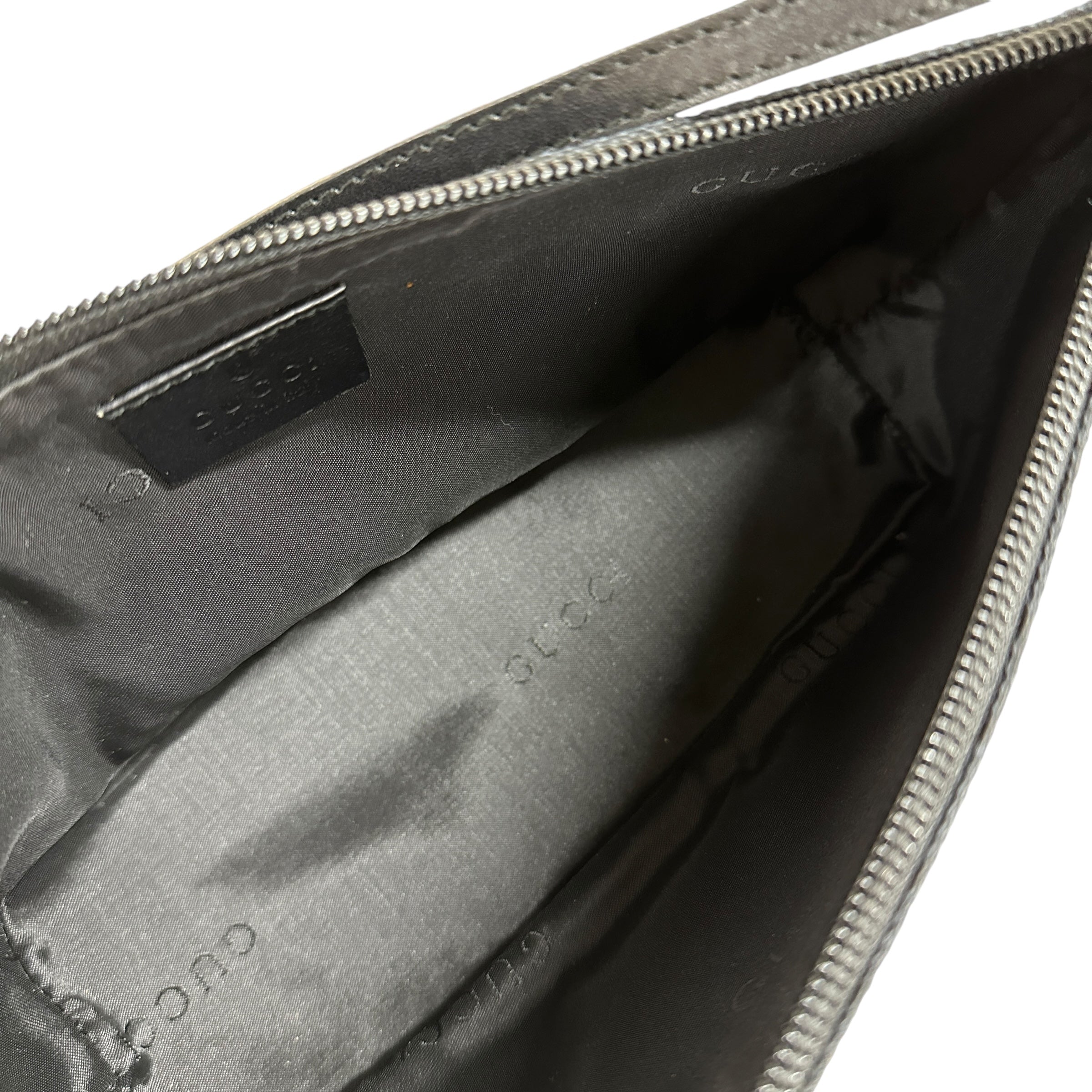 GUCCI グッチ GG柄 ポーチ