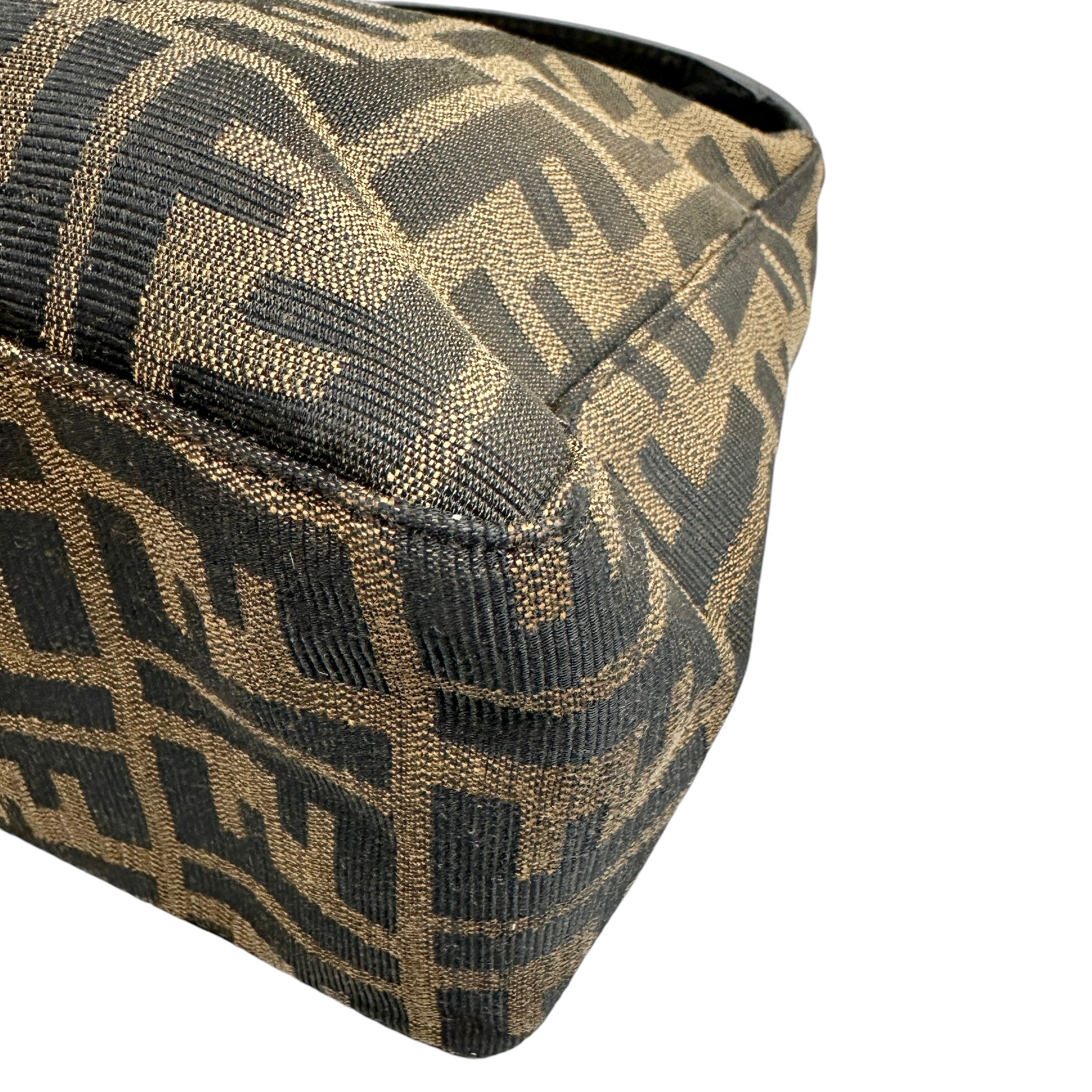 FENDI フェンディ ズッカ ハンドバッグ