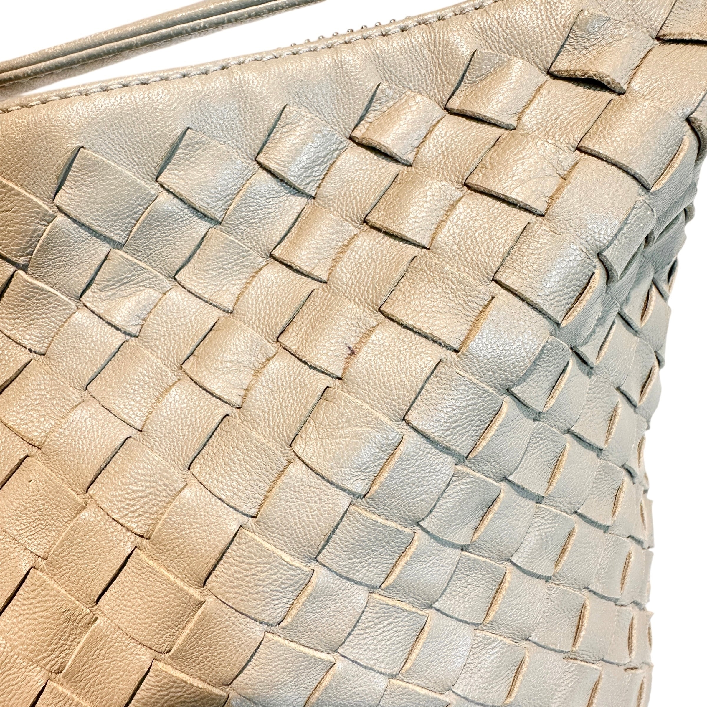 Bottega Veneta ボッテガ・ヴェネタ イントレチャート ワンショルダーバッグ