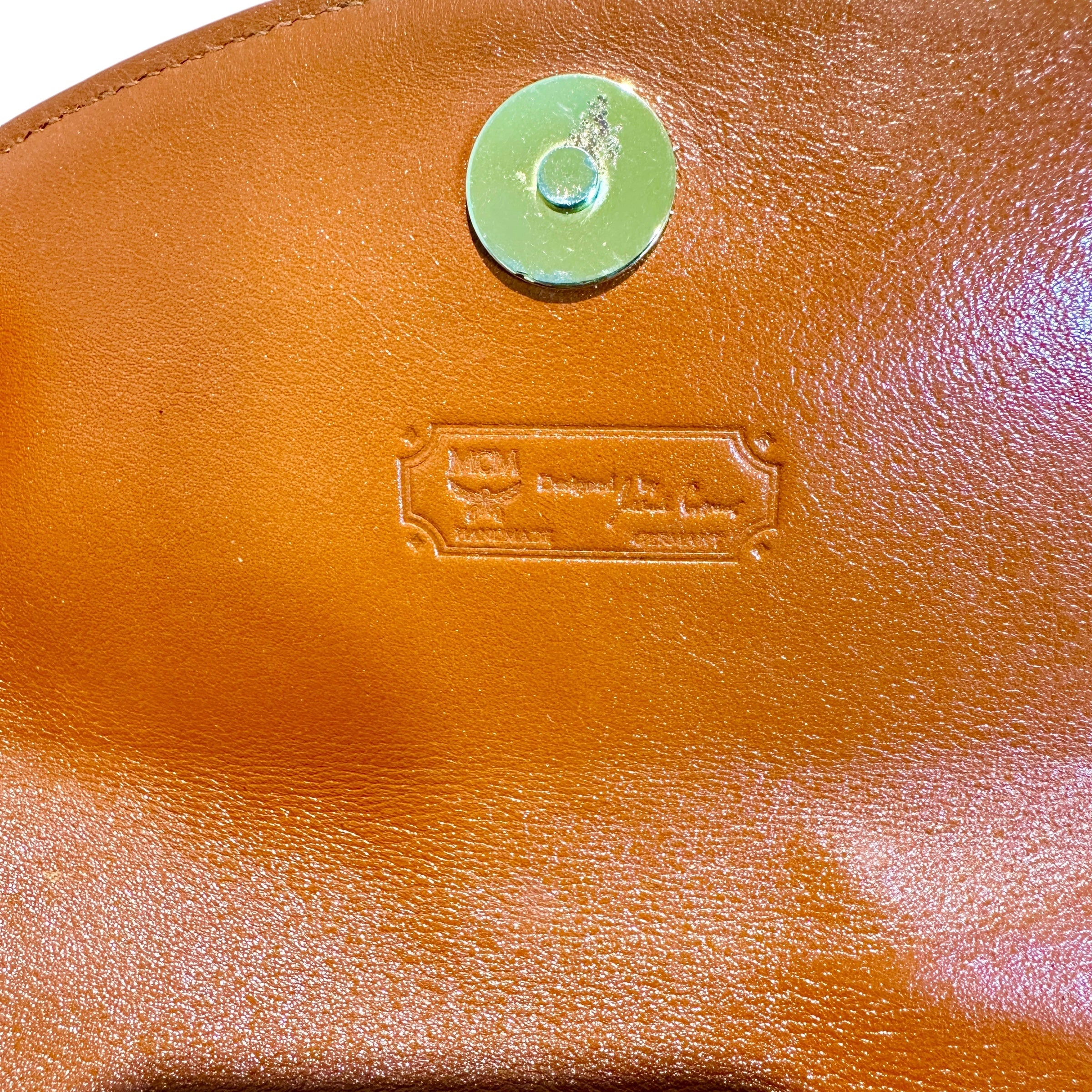 MCM エムシーエム ショルダーバッグ