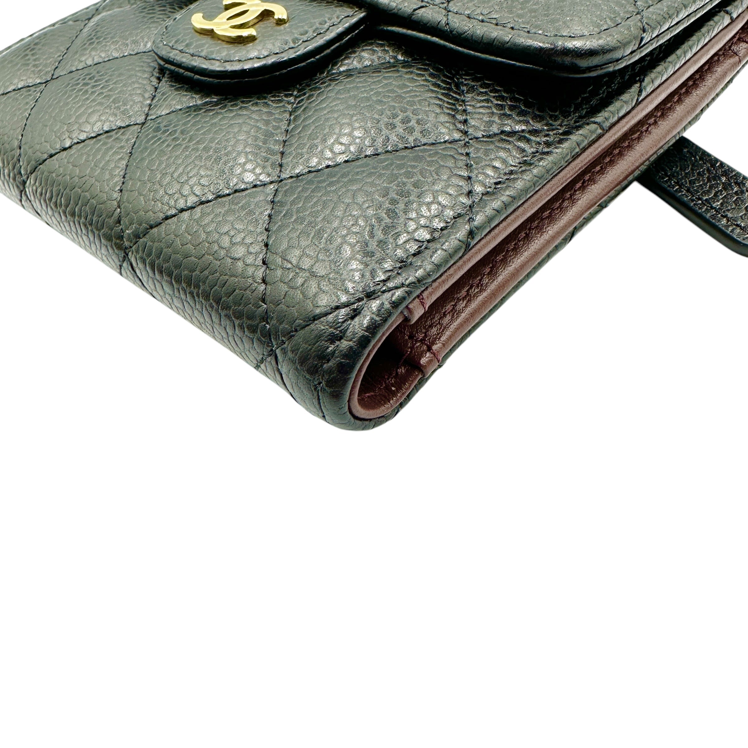 CHANEL シャネル コンパクトウォレット