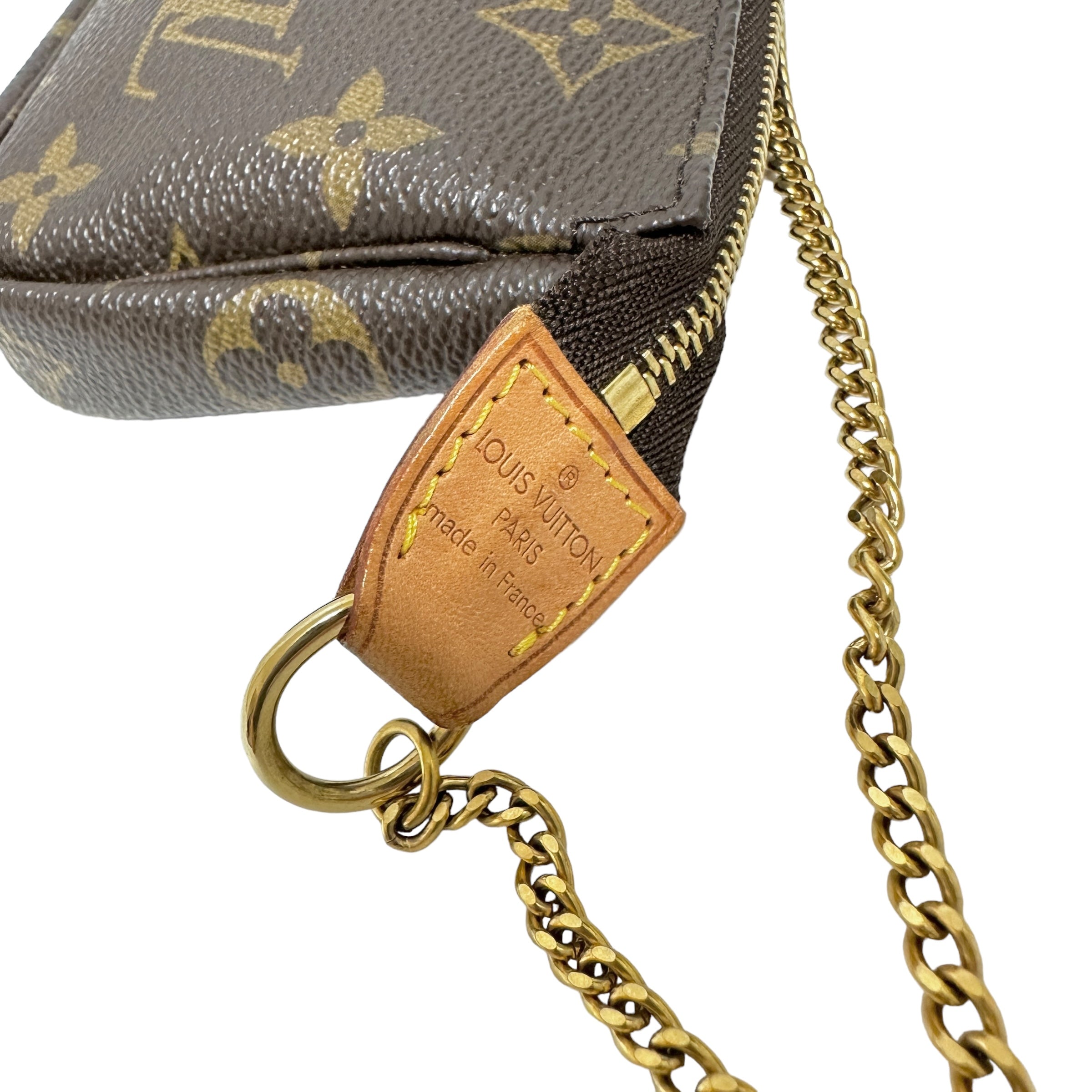 LOUIS VUITTON ルイ・ヴィトン モノグラム ミニ・ポシェット・アクセソワール