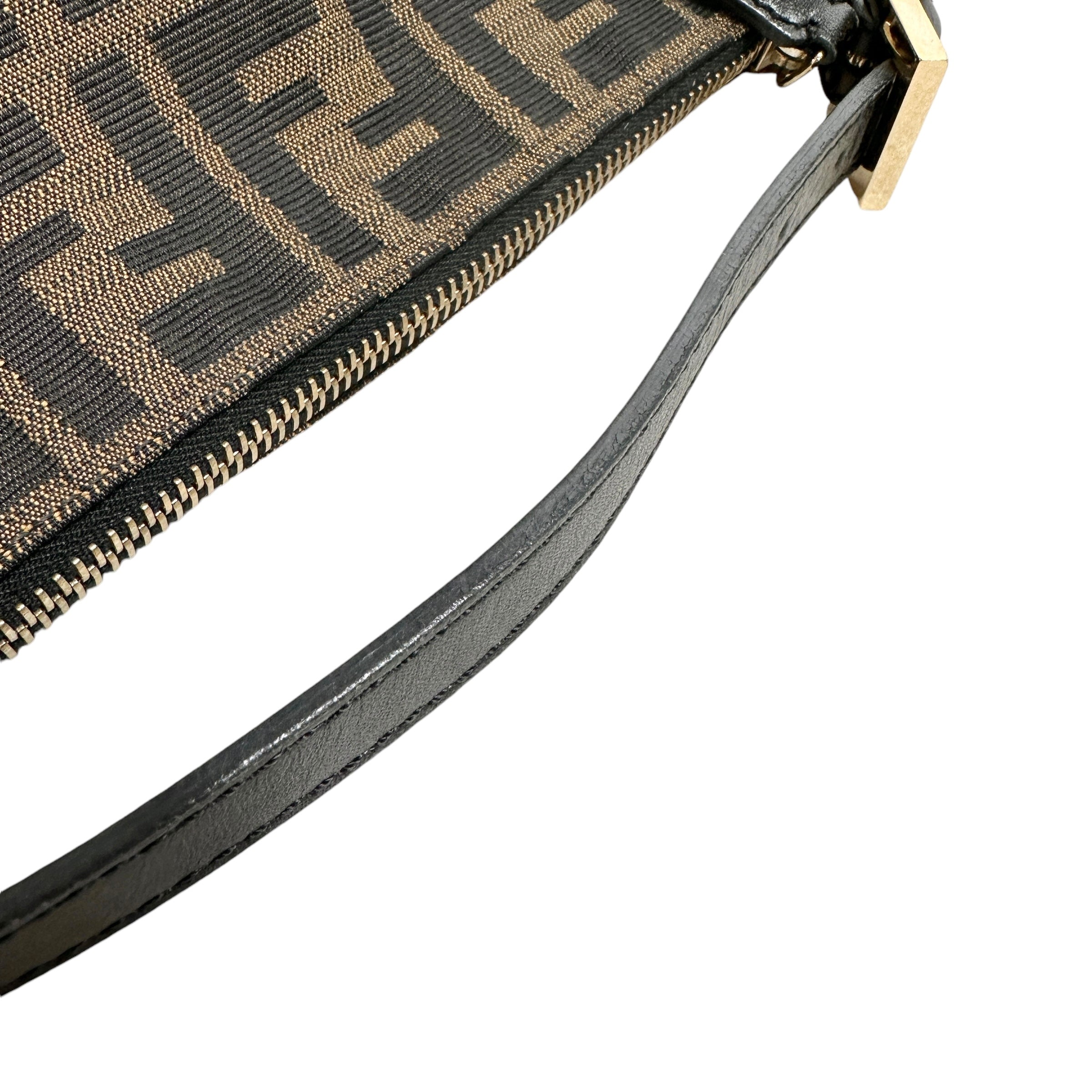 FENDI フェンディ ズッカ ハンドバッグ