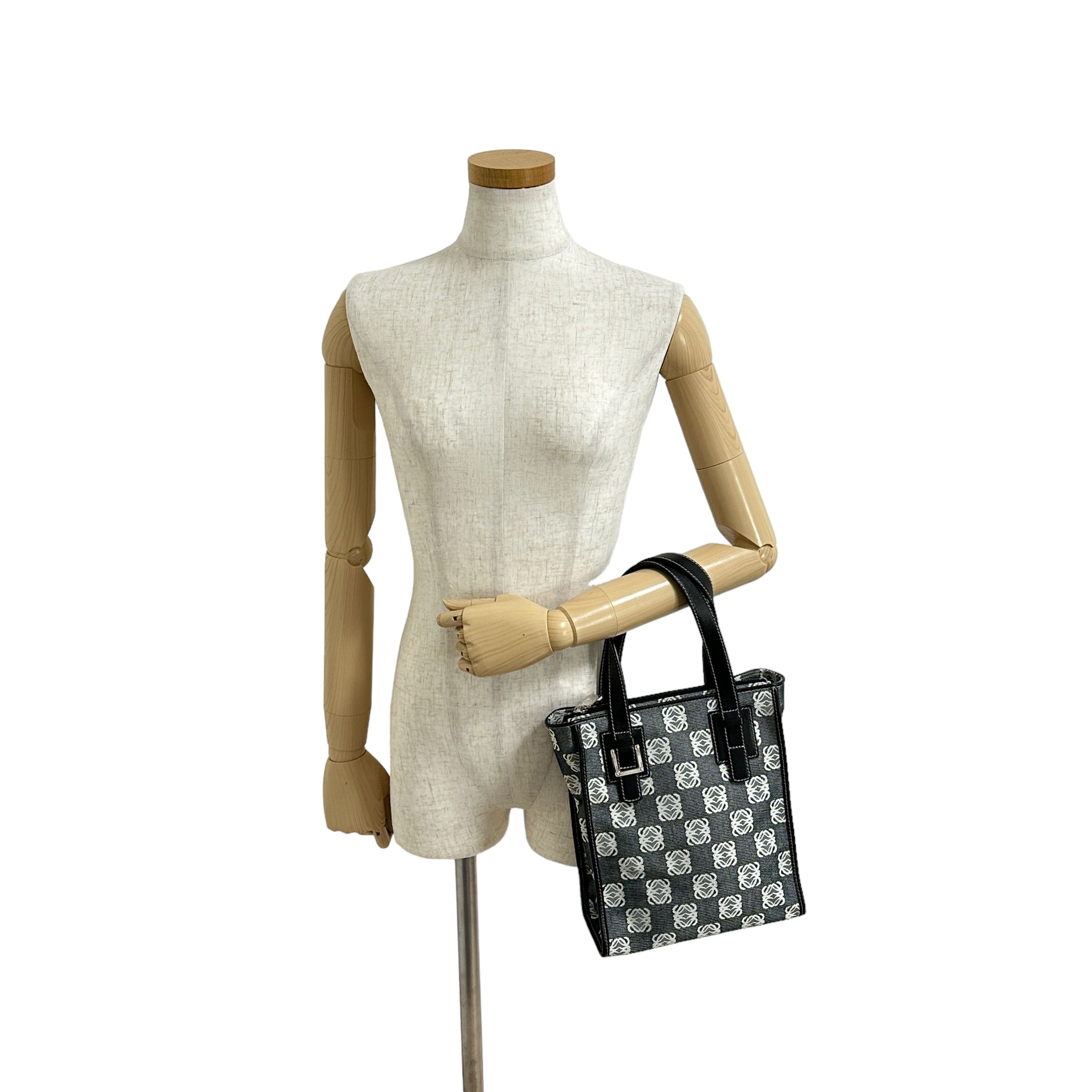 LOEWE ロエベ アナグラム ハンドバッグ