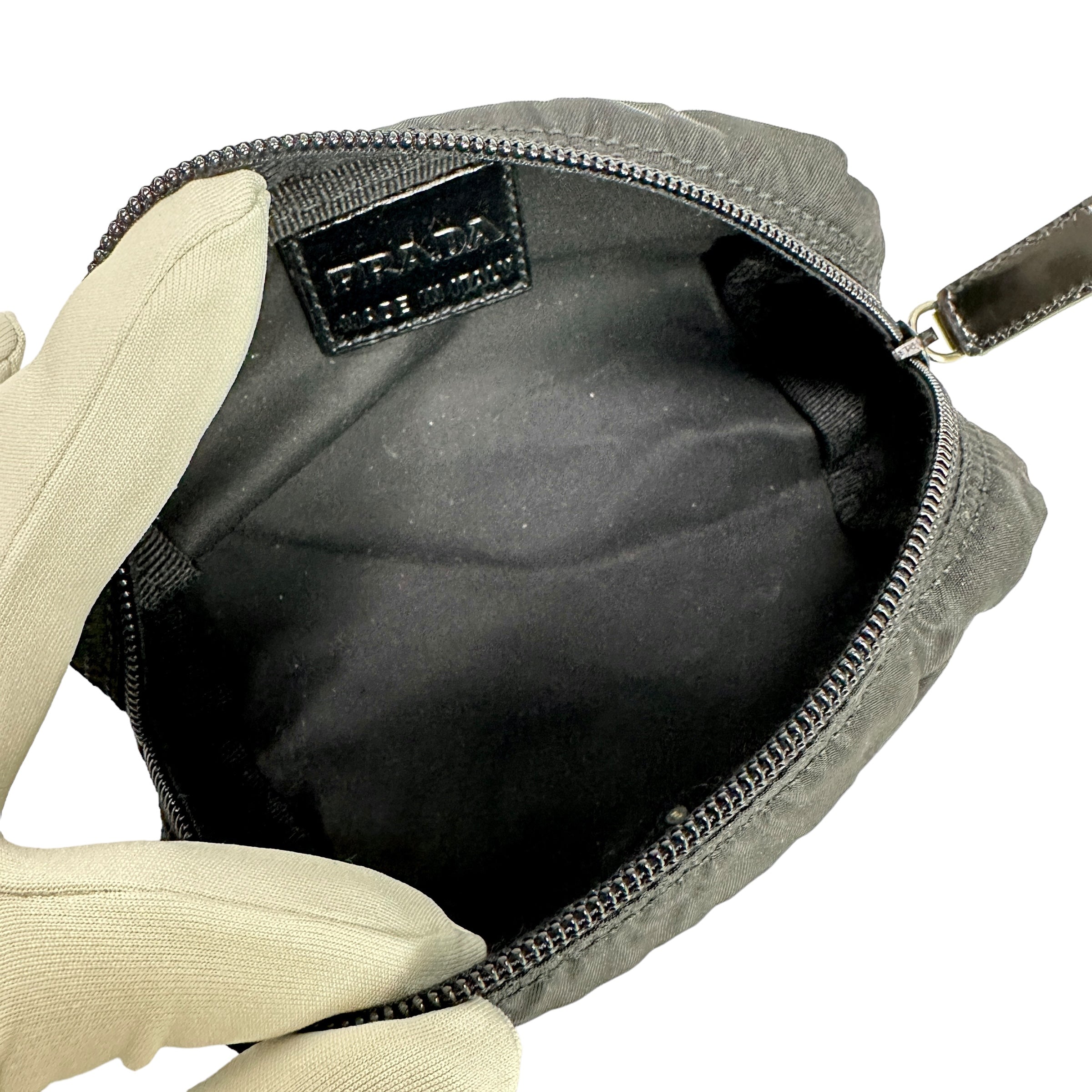 PRADA プラダ ポーチ