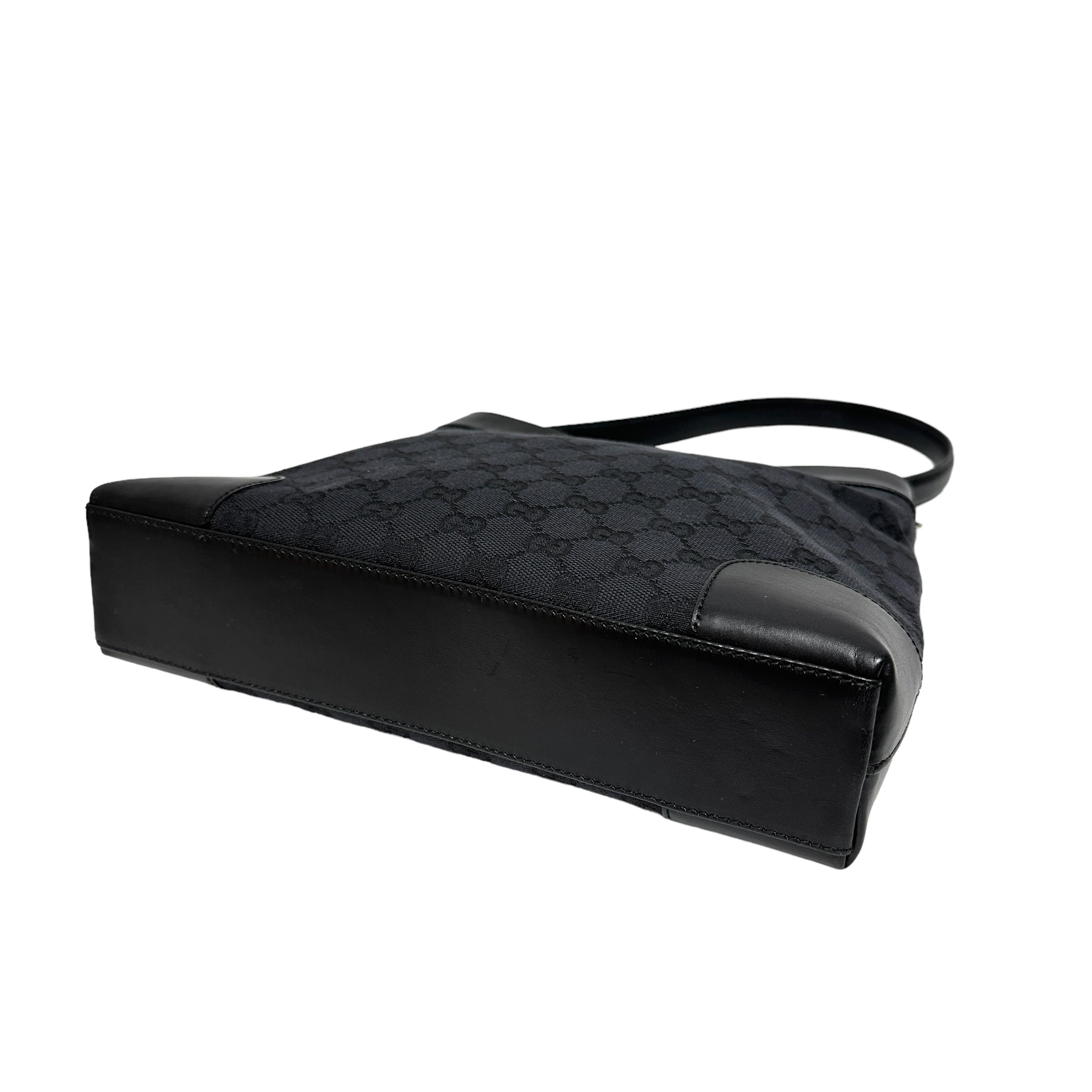 GUCCI グッチ GG柄 ワンショルダーバッグ