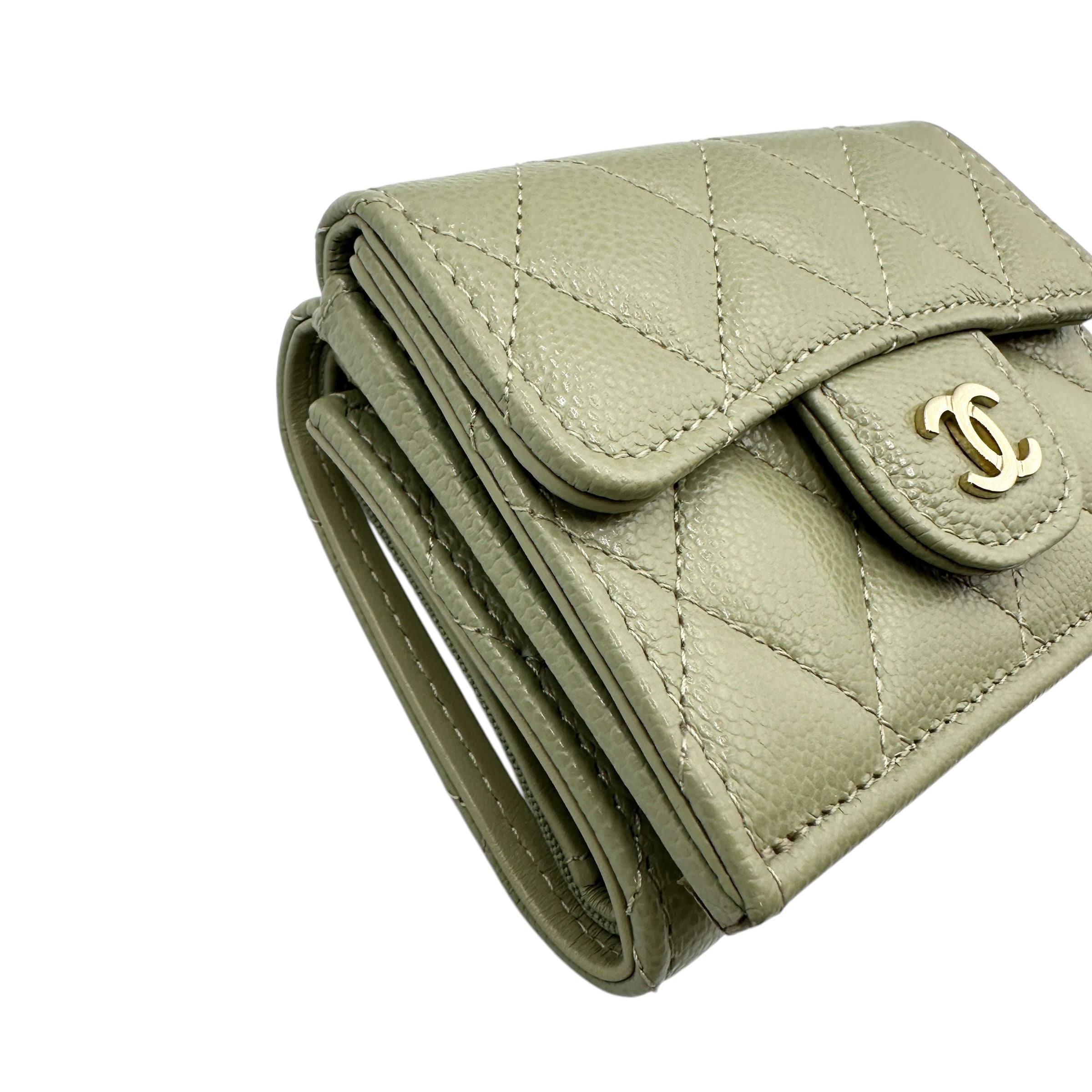 CHANEL シャネル コンパクトウォレット