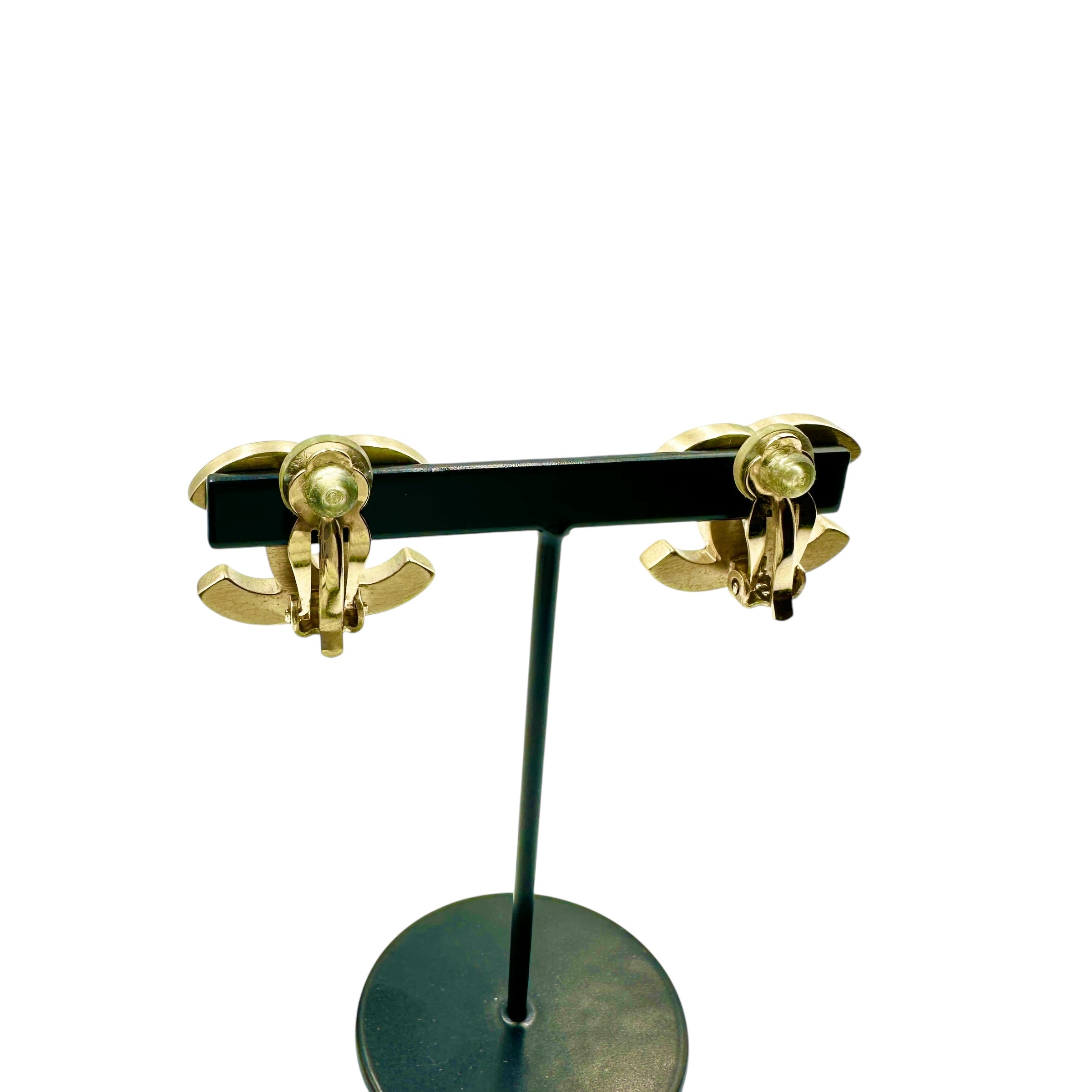 CHANEL シャネル B12 ココマーク イヤリング