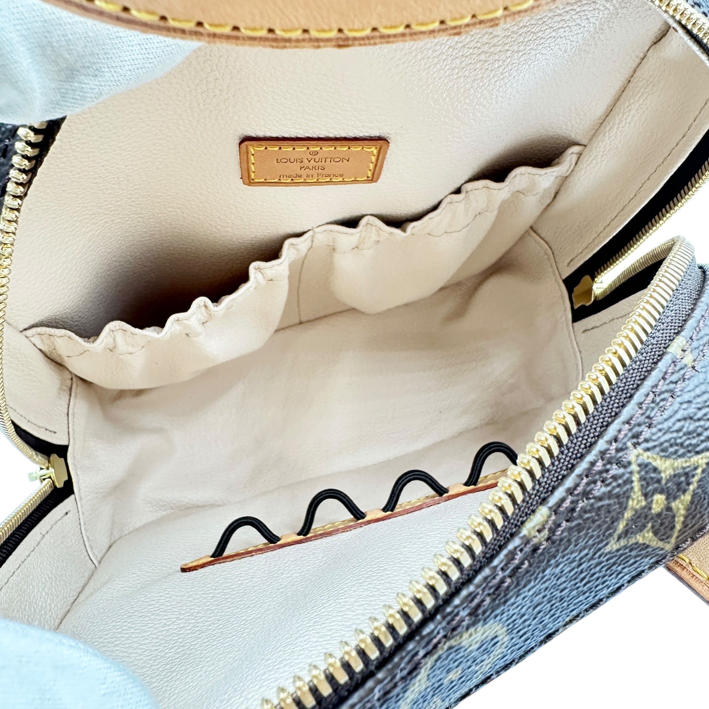 LOUIS VUITTON ルイ・ヴィトン モノグラム スポンティーニ