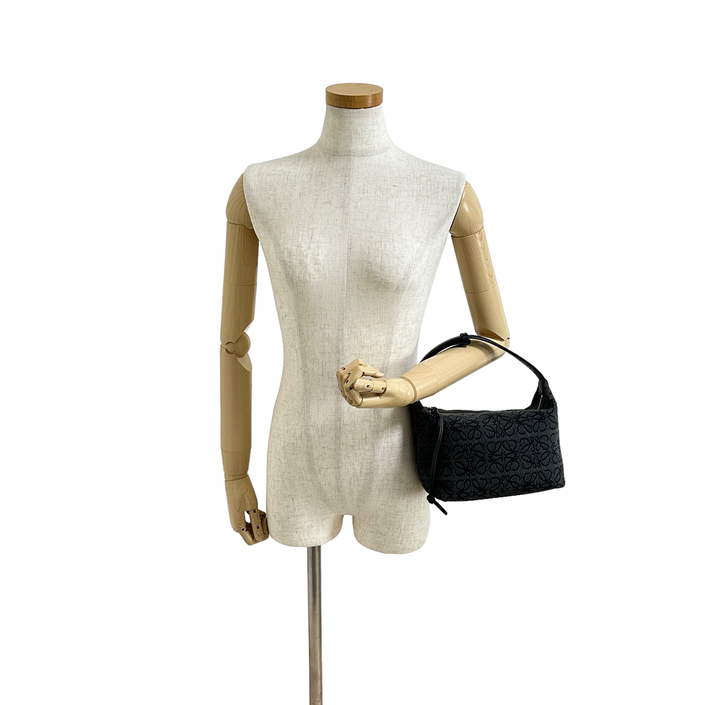 LOEWE ロエベ アナグラム ハンドバッグ