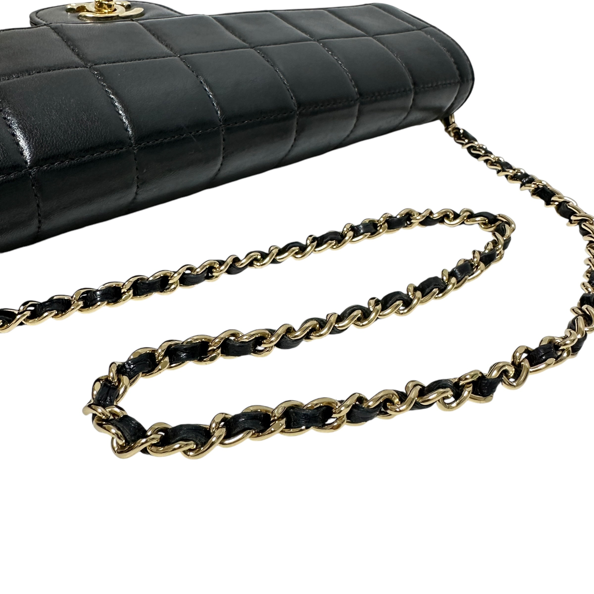 CHANEL シャネル チョコバー ショルダーバッグ