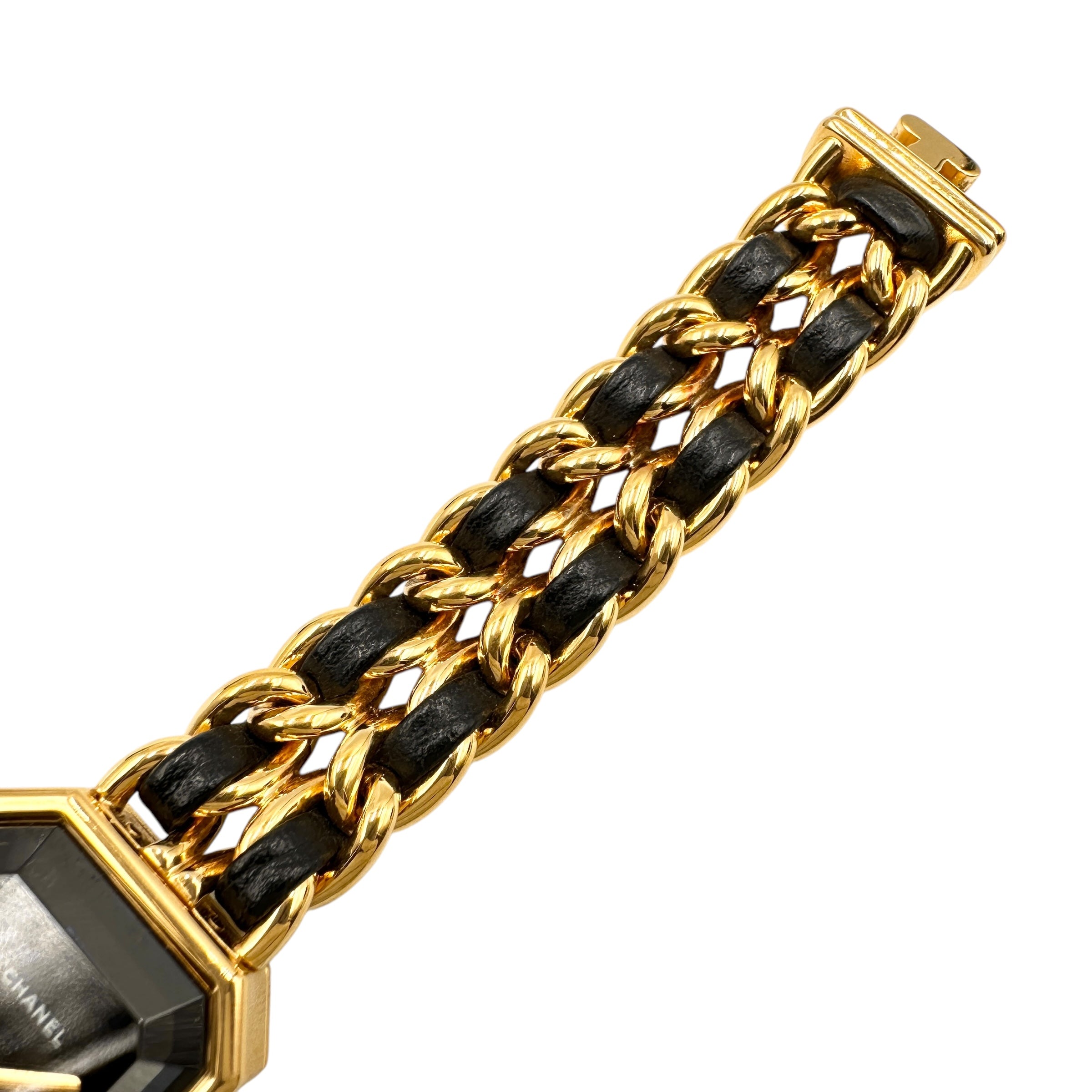 CHANEL シャネル プルミエール Mサイズ