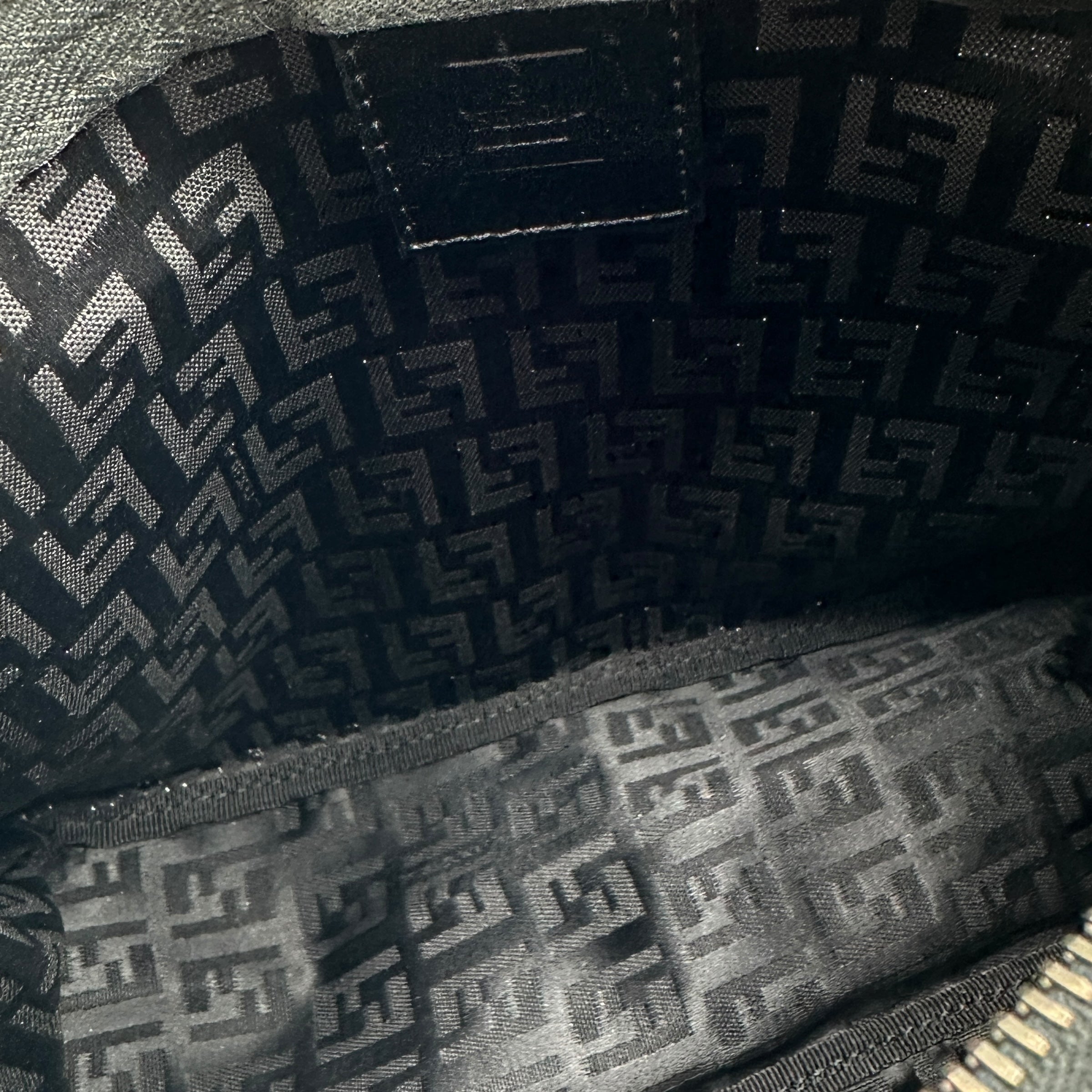 FENDI フェンディ ズッキーノ ハンドバッグ