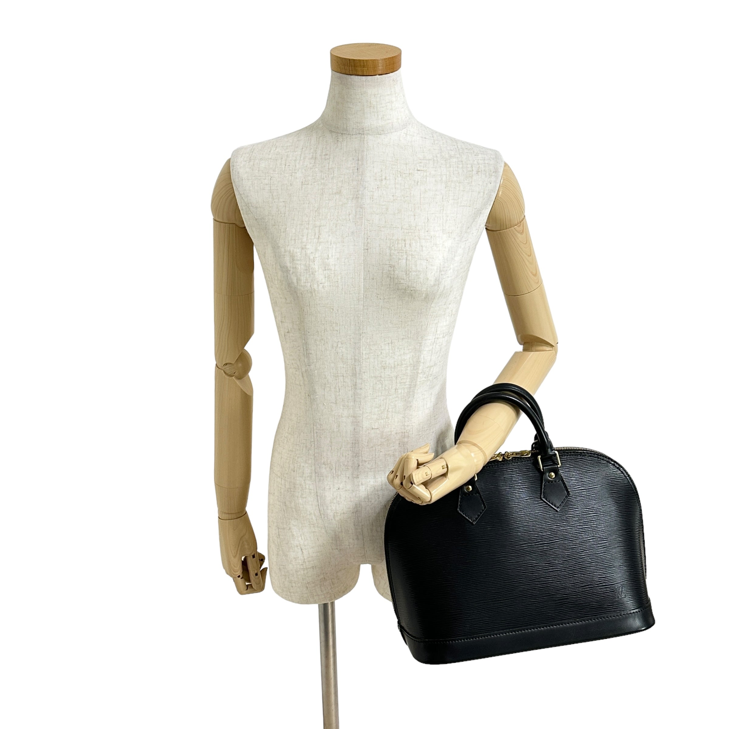 LOUIS VUITTON ルイ・ヴィトン エピ アルマPM