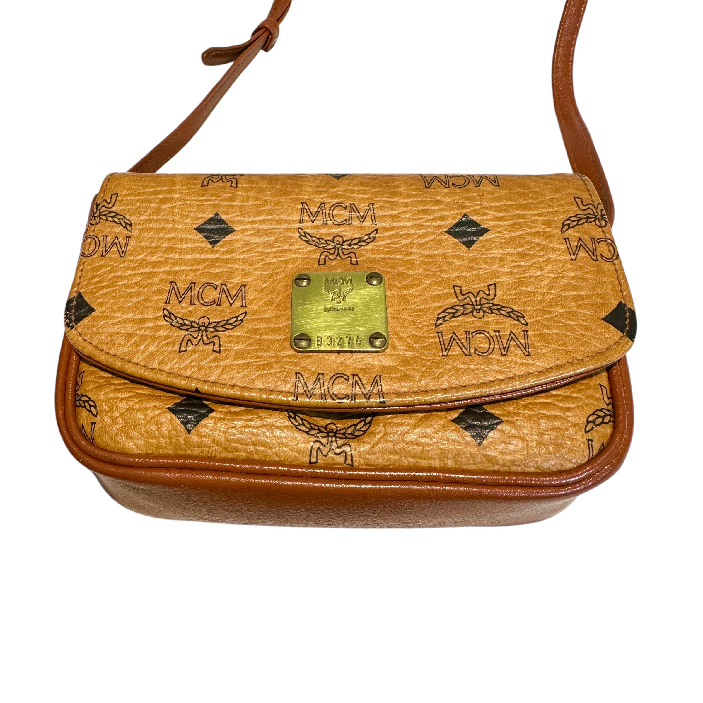 MCM エムシーエム ショルダーバッグ